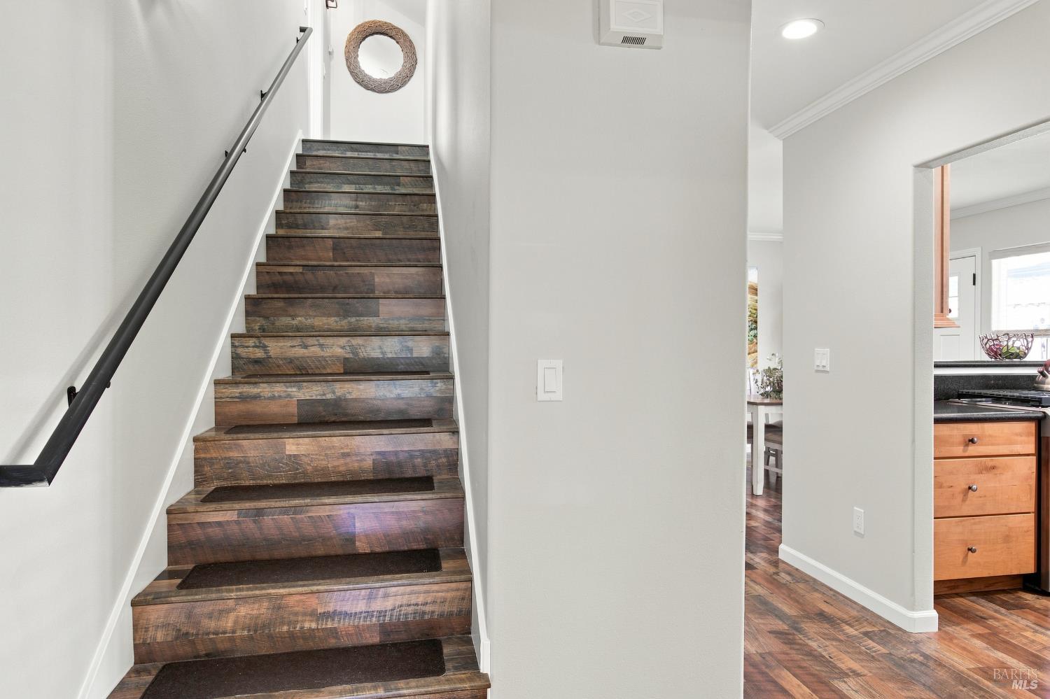 1113 Broadway