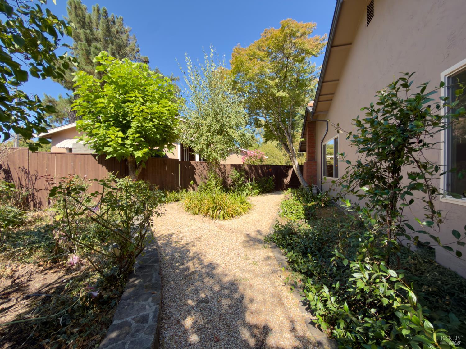3436 Meadowbrook Court