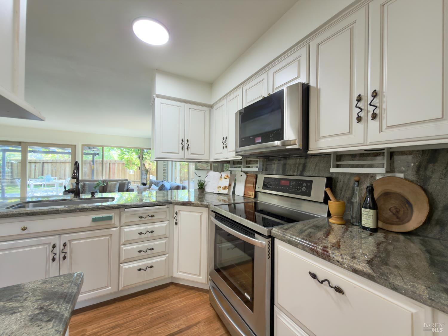 3436 Meadowbrook Court