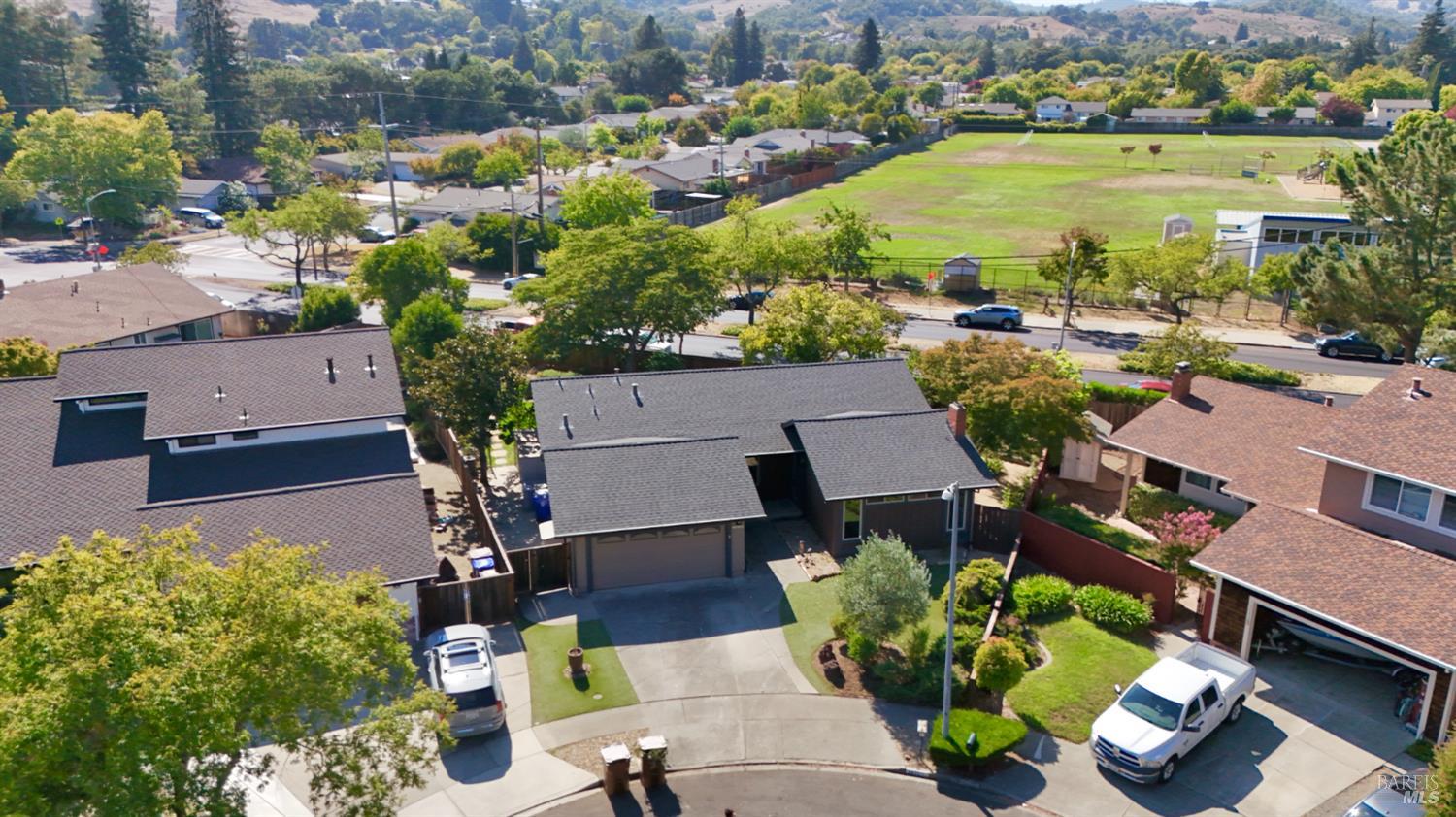 3436 Meadowbrook Court