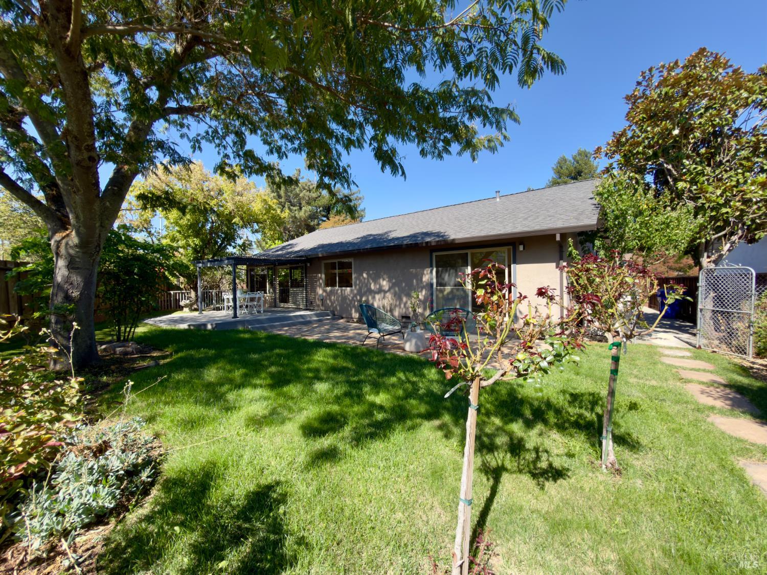3436 Meadowbrook Court