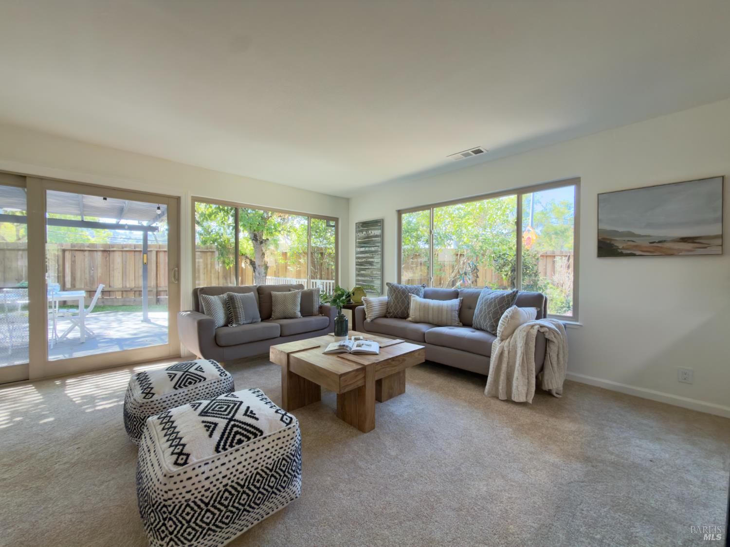 3436 Meadowbrook Court