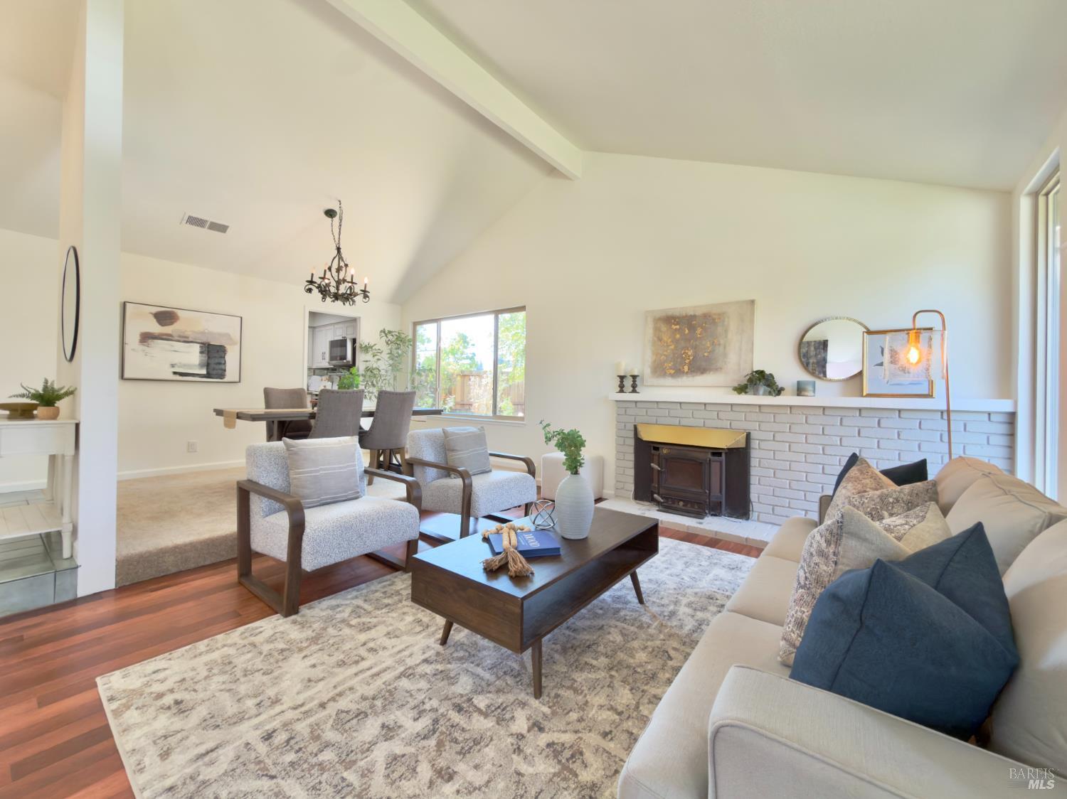 3436 Meadowbrook Court