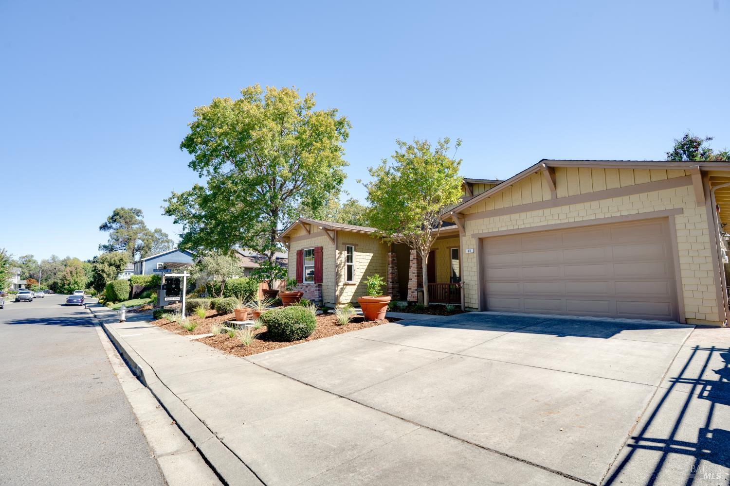 48 Catania Lane