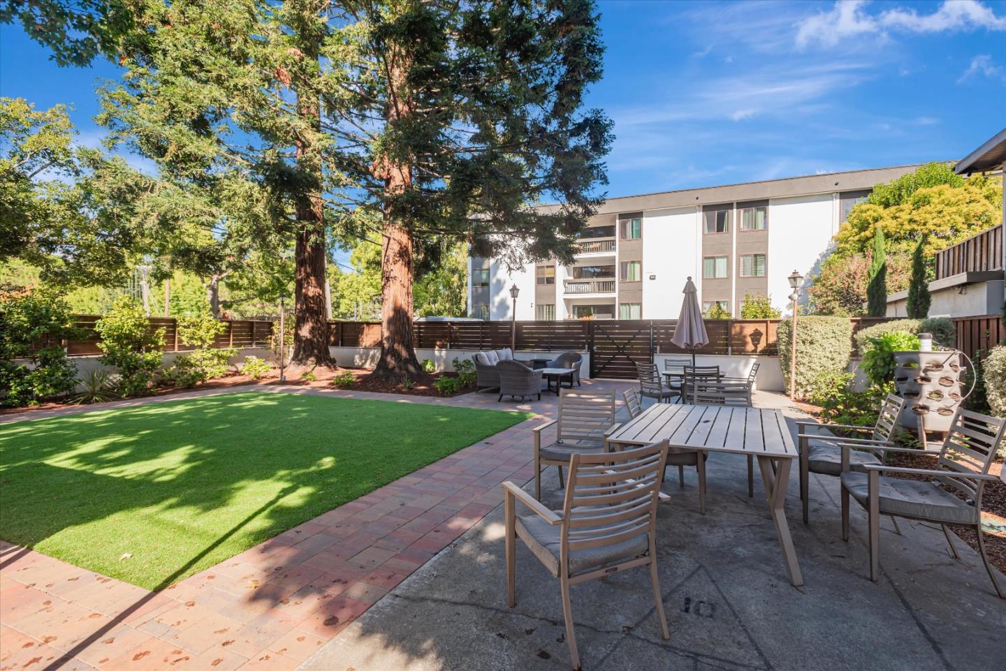 316 N El Camino Real 308