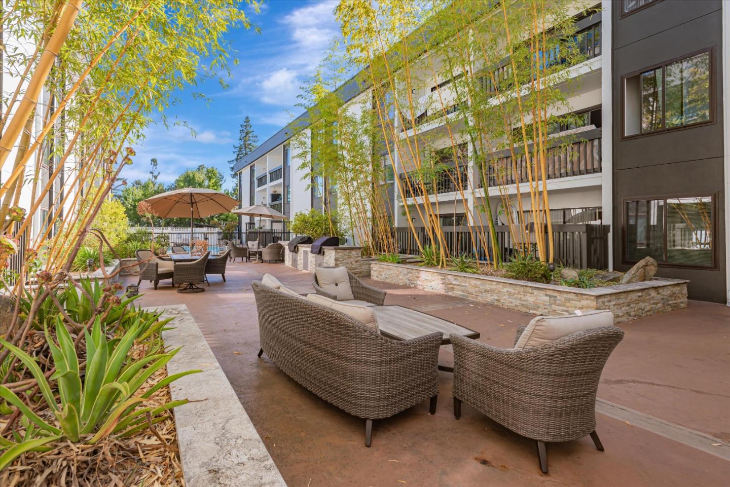 316 N El Camino Real 308