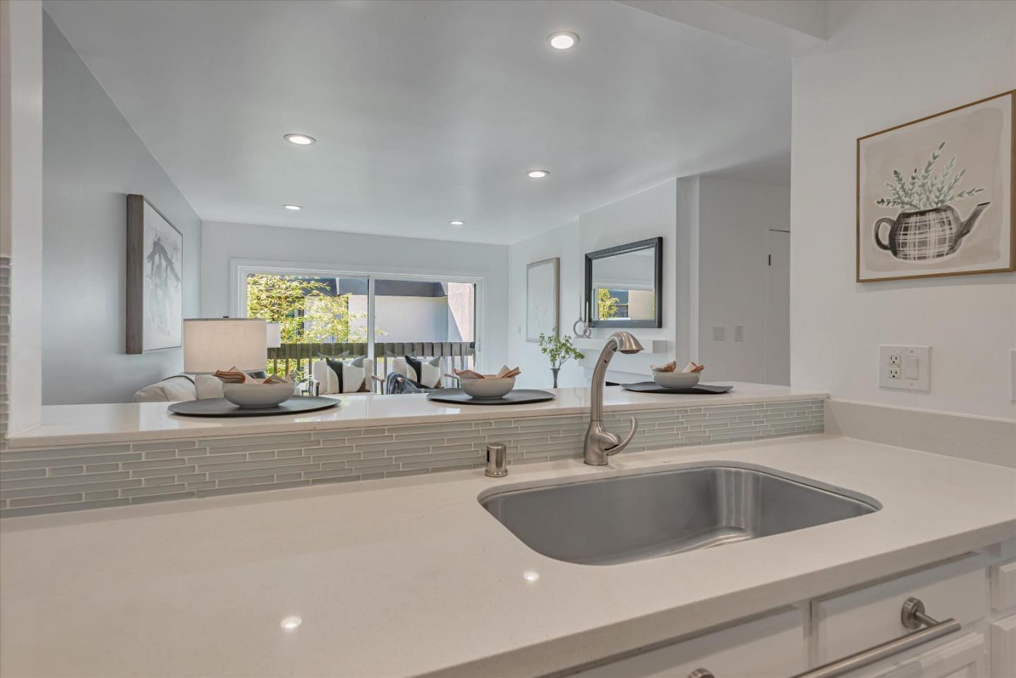 316 N El Camino Real 308