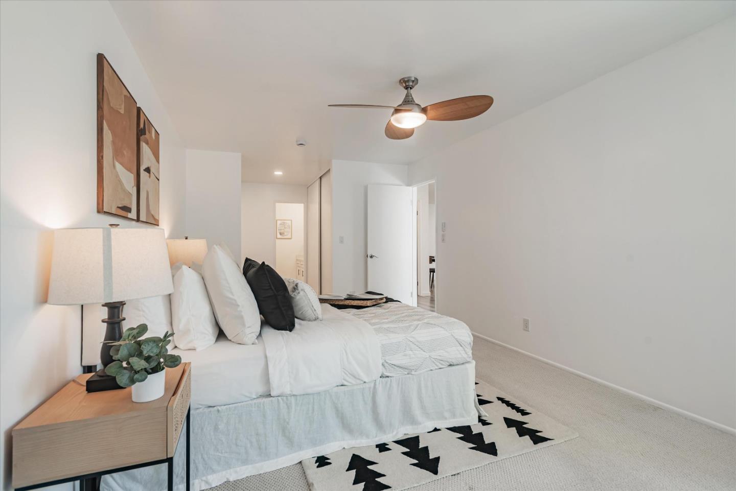 316 N El Camino Real 308