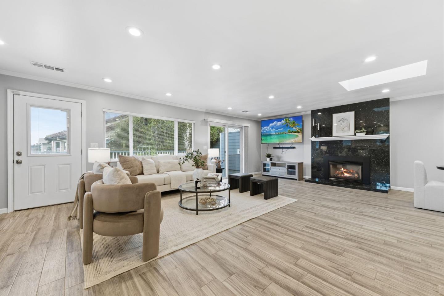 87 Exeter Avenue