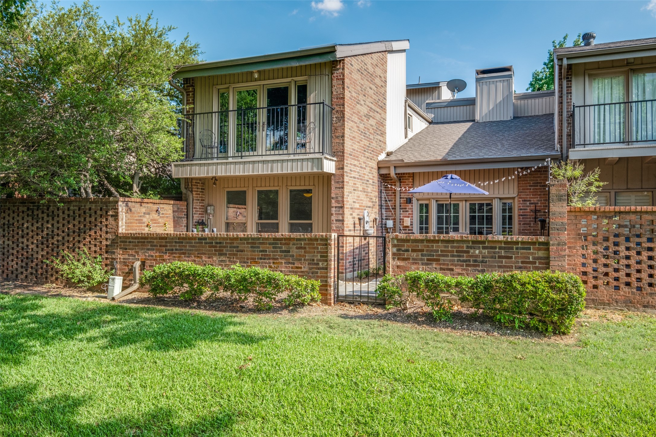 12436 Montego Plaza
