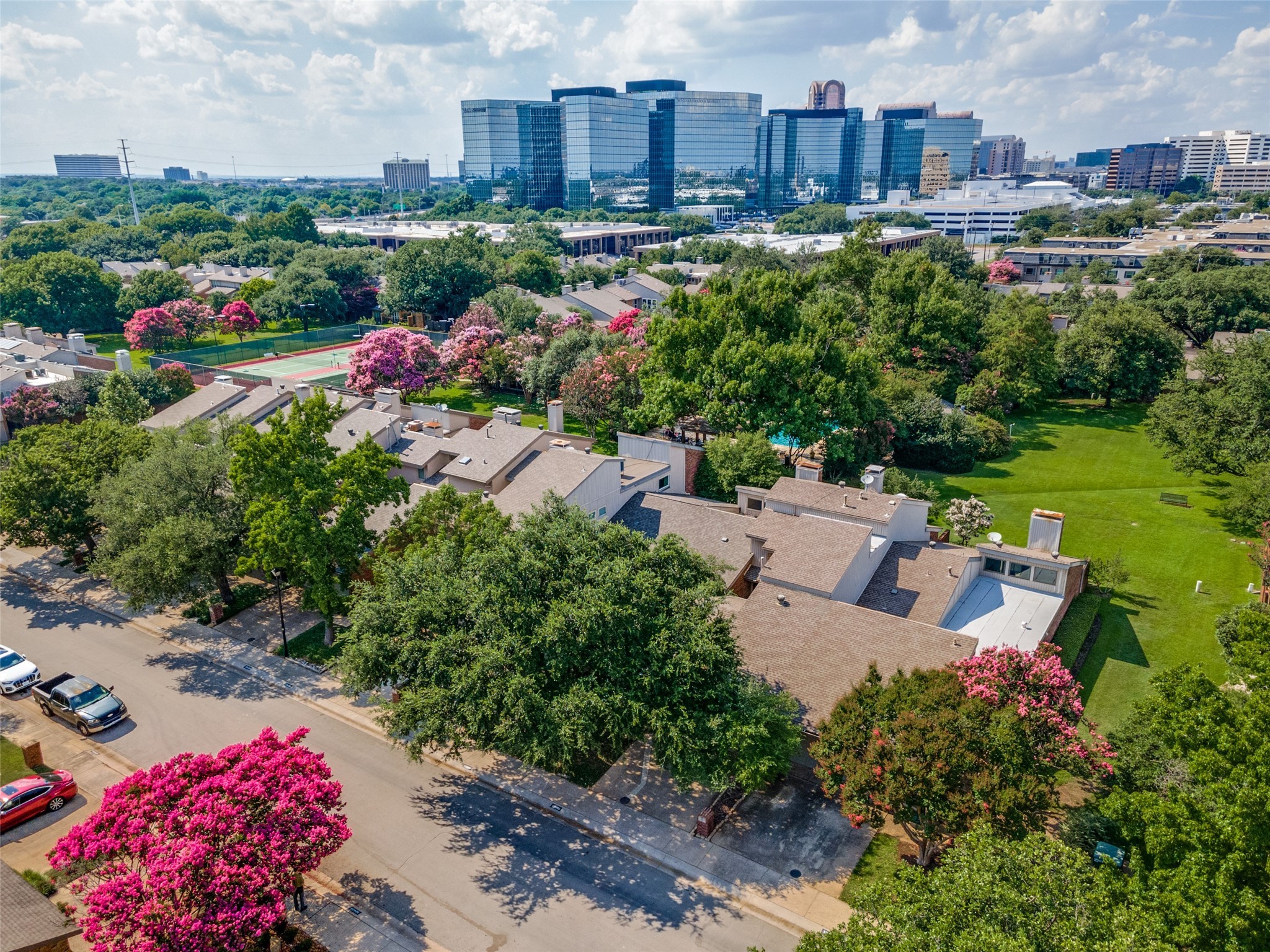 12436 Montego Plaza