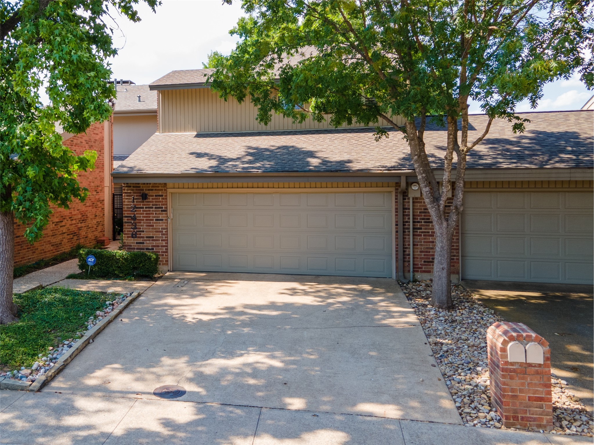 12436 Montego Plaza