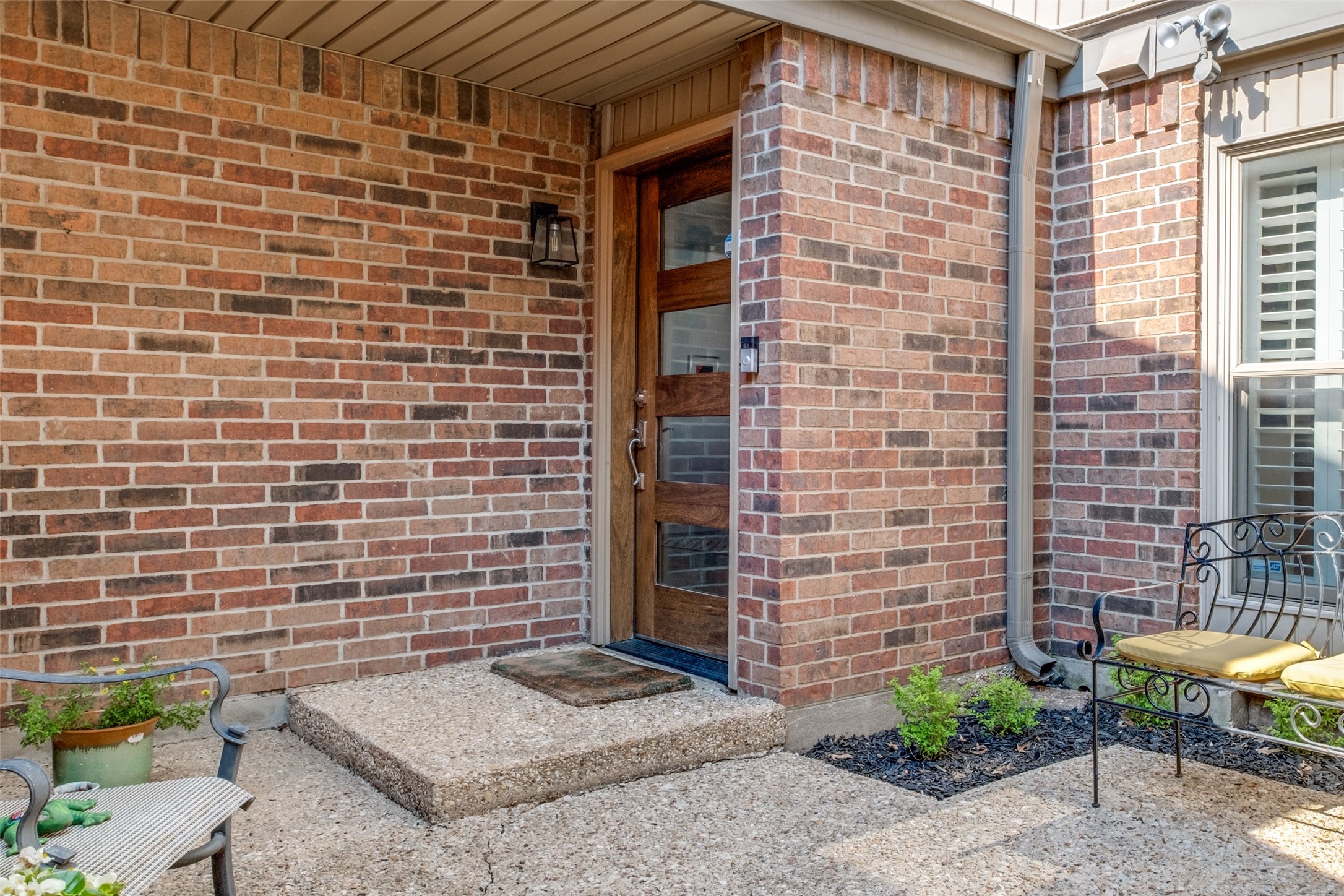 12436 Montego Plaza