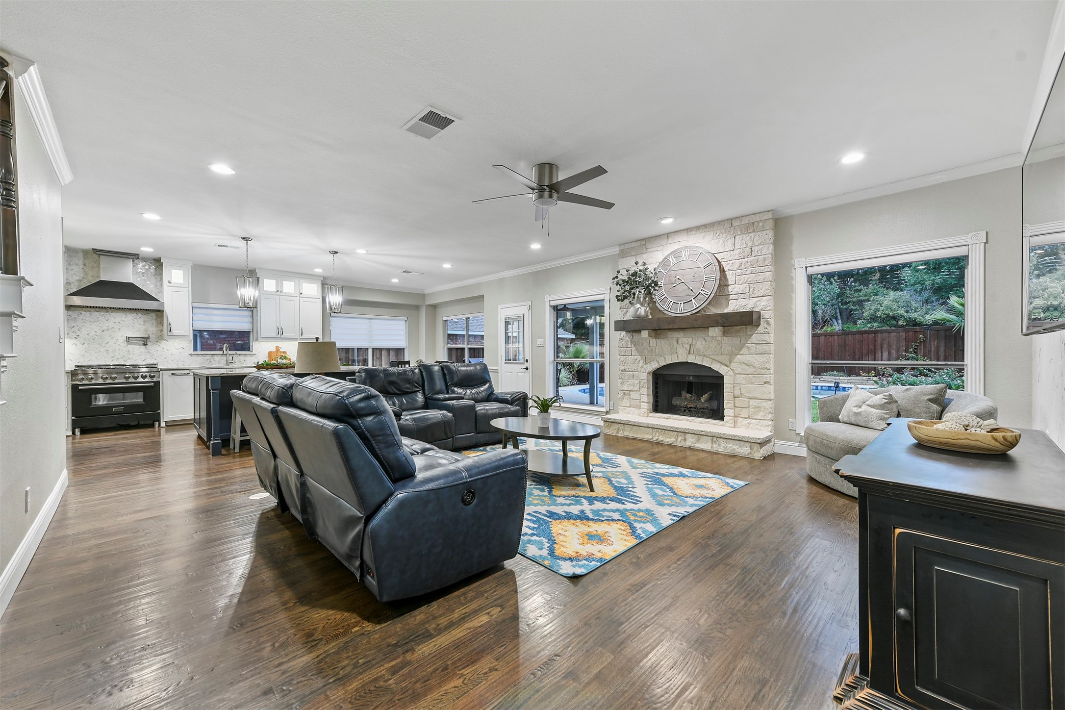 3804 Maywood Drive