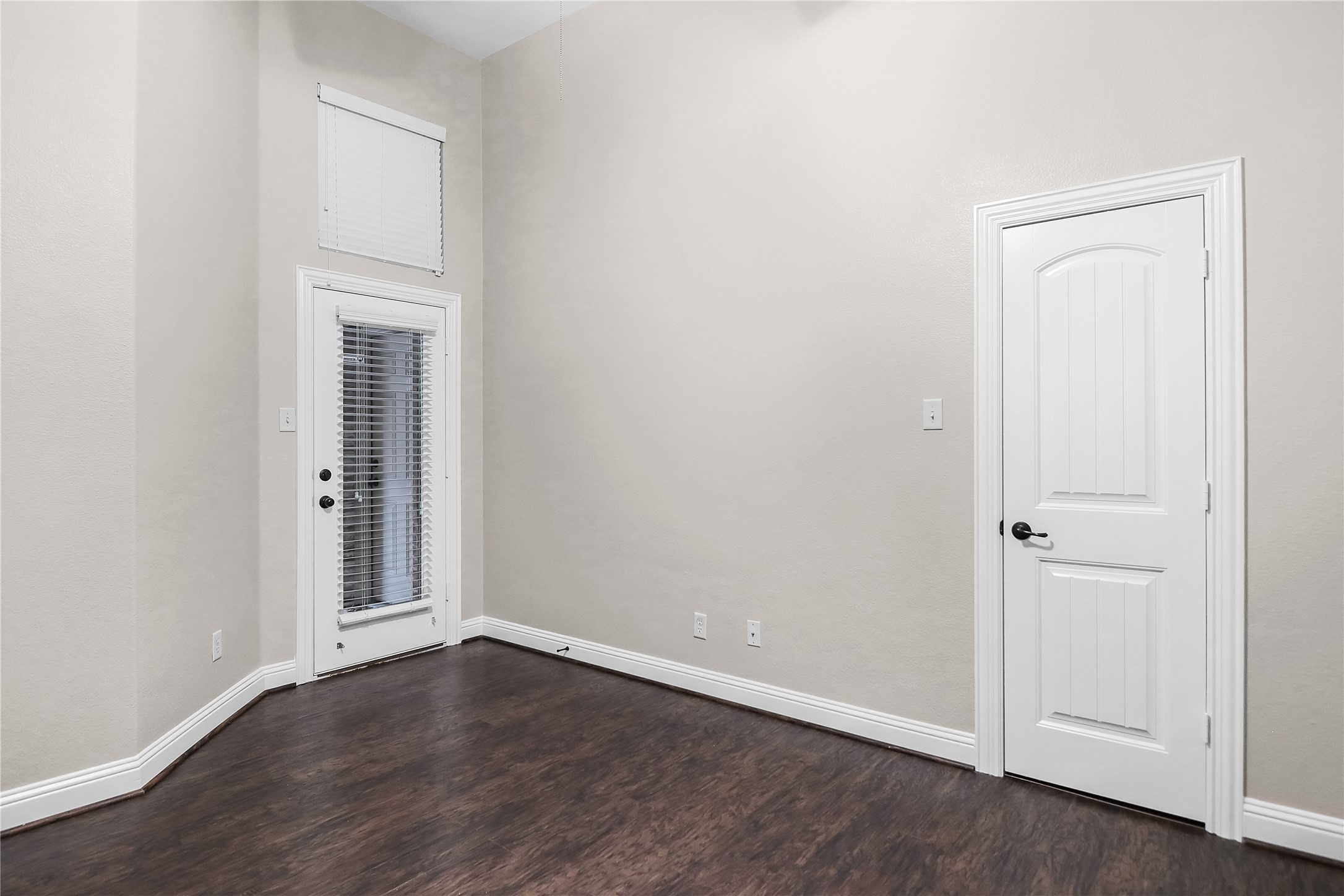 9604 National Pines Drive