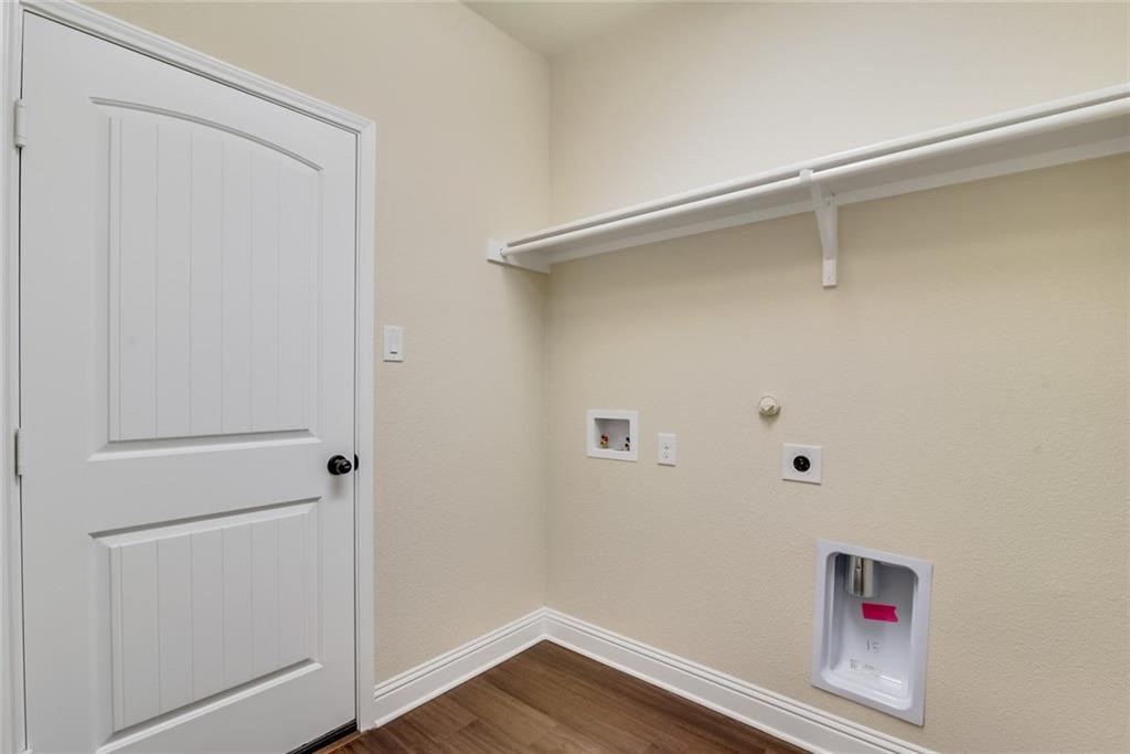 3417 Alamosa River Drive