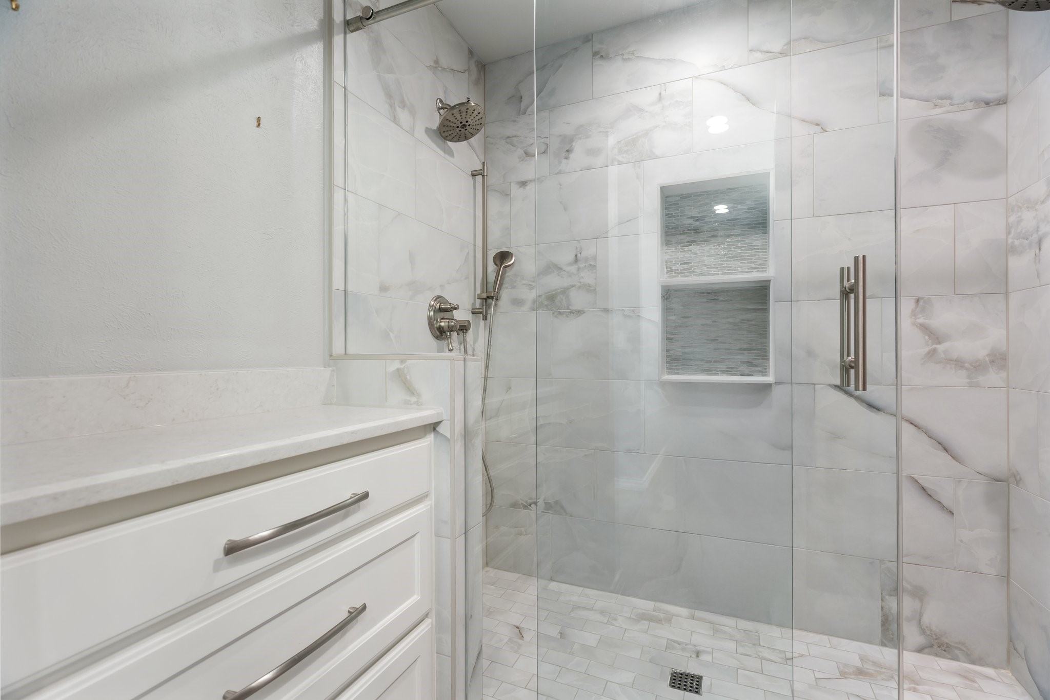 2424 Heather Hill Lane