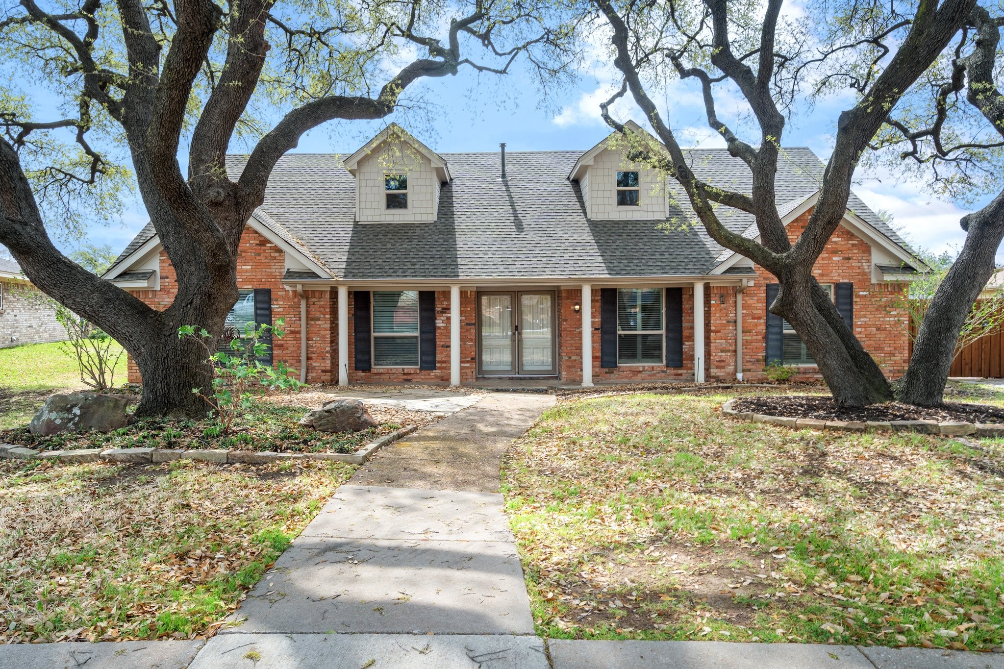 2424 Heather Hill Lane