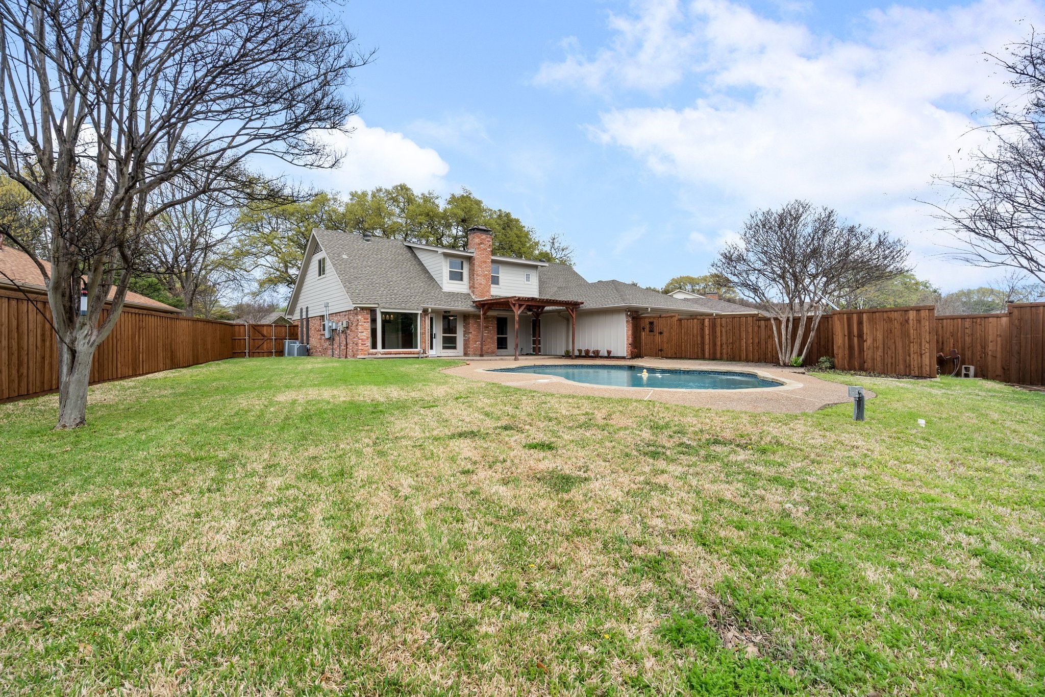 2424 Heather Hill Lane