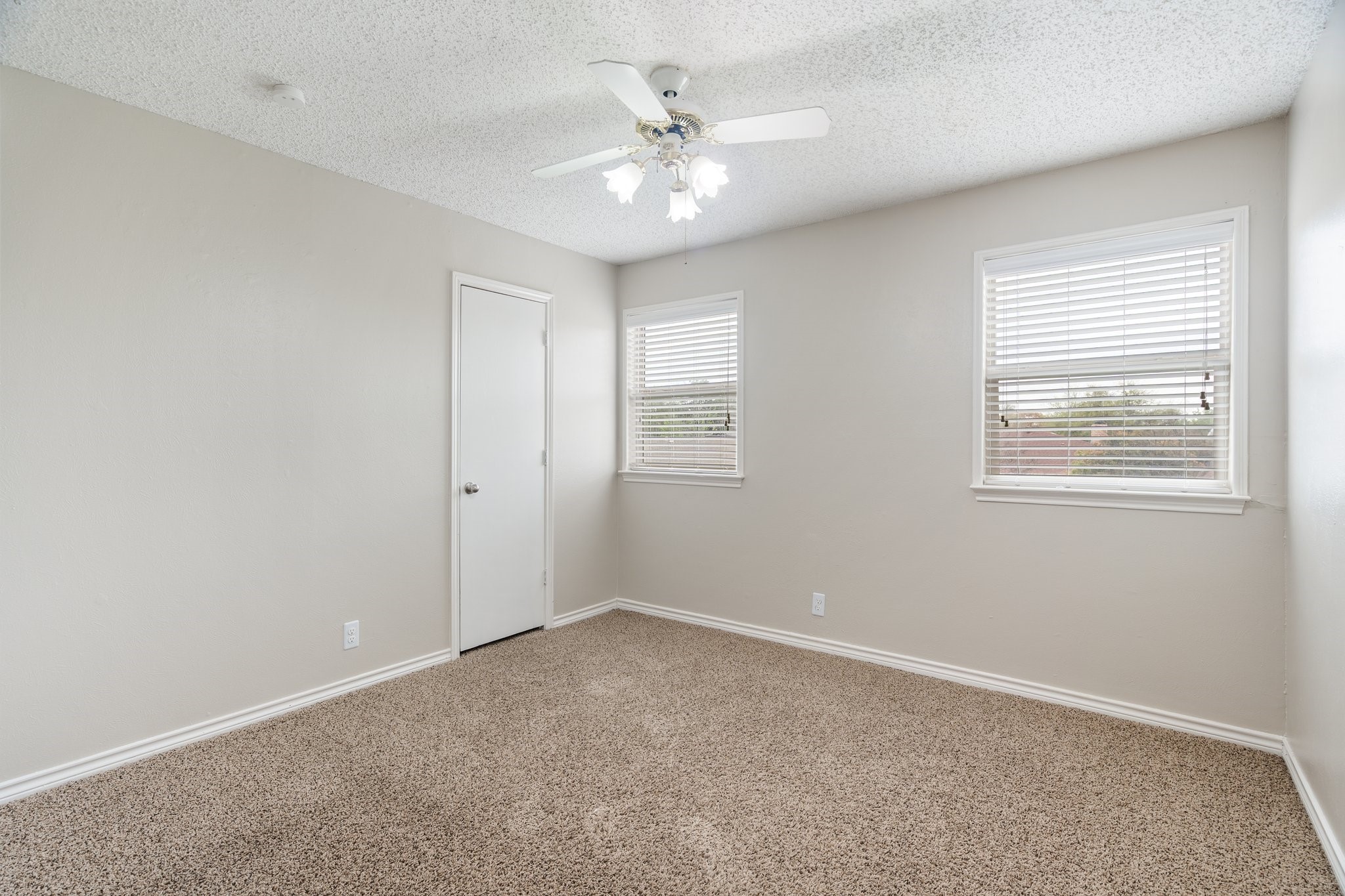 2424 Heather Hill Lane