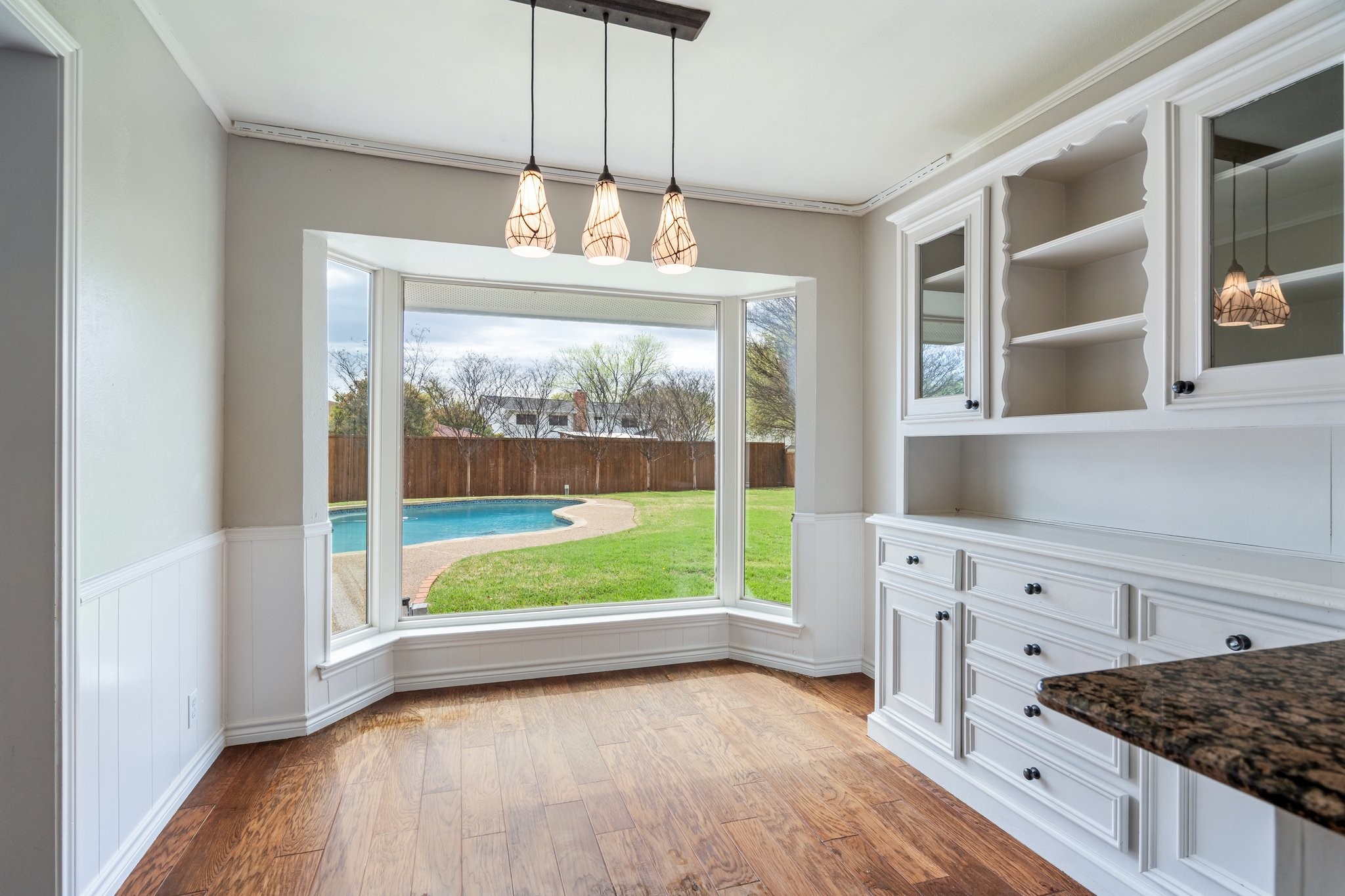 2424 Heather Hill Lane