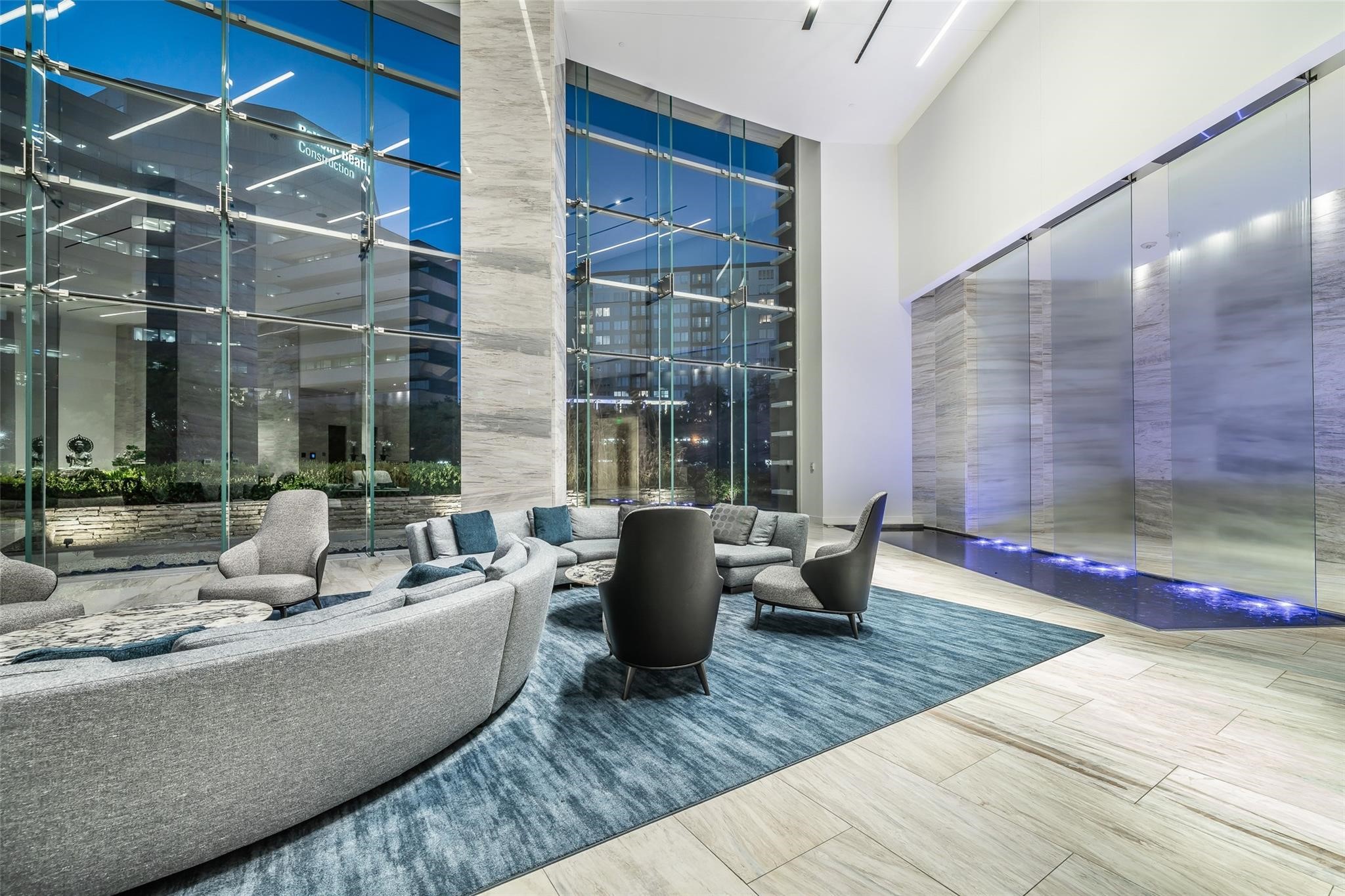 3130 N HARWOOD 2505