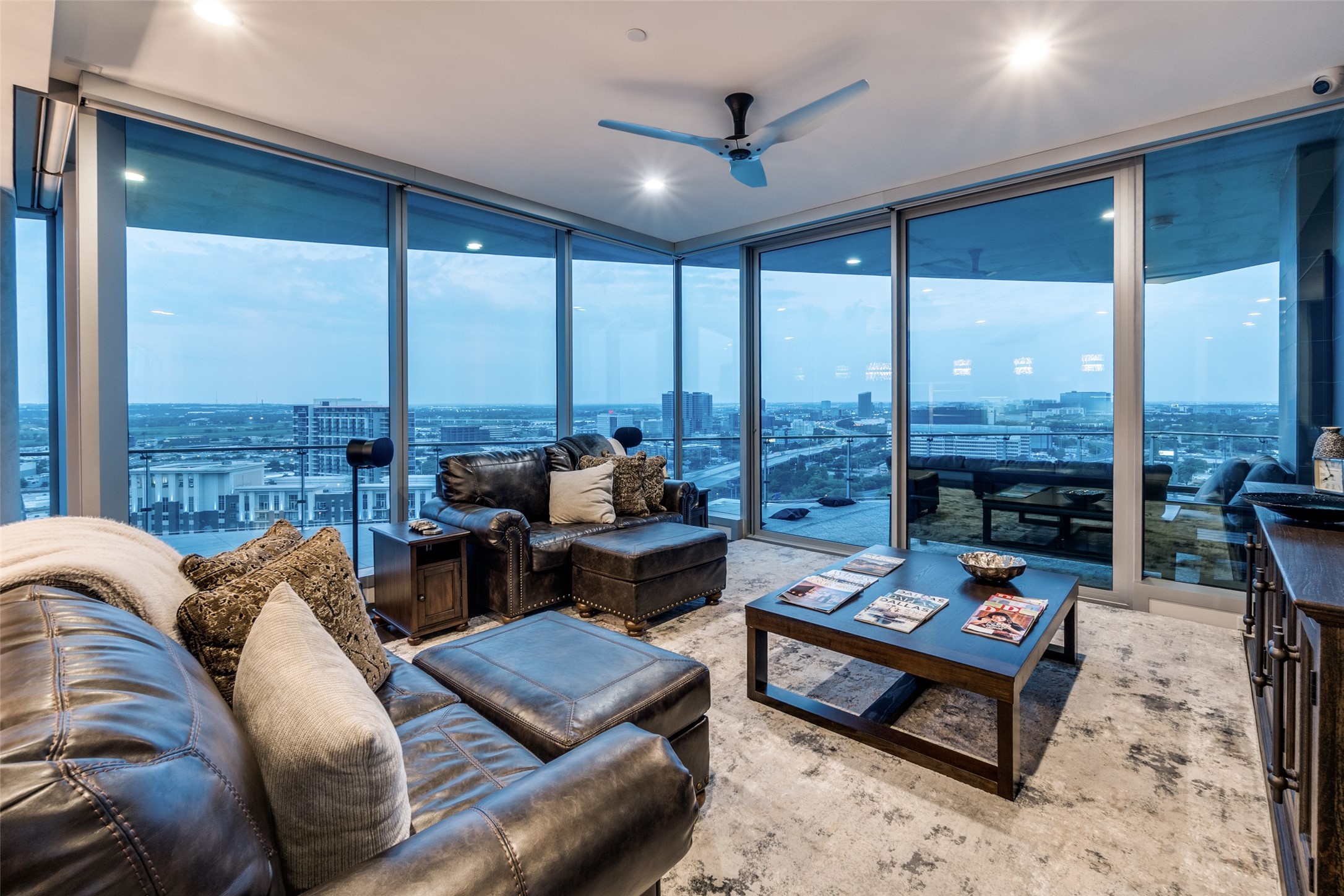 3130 N Harwood Street 1903