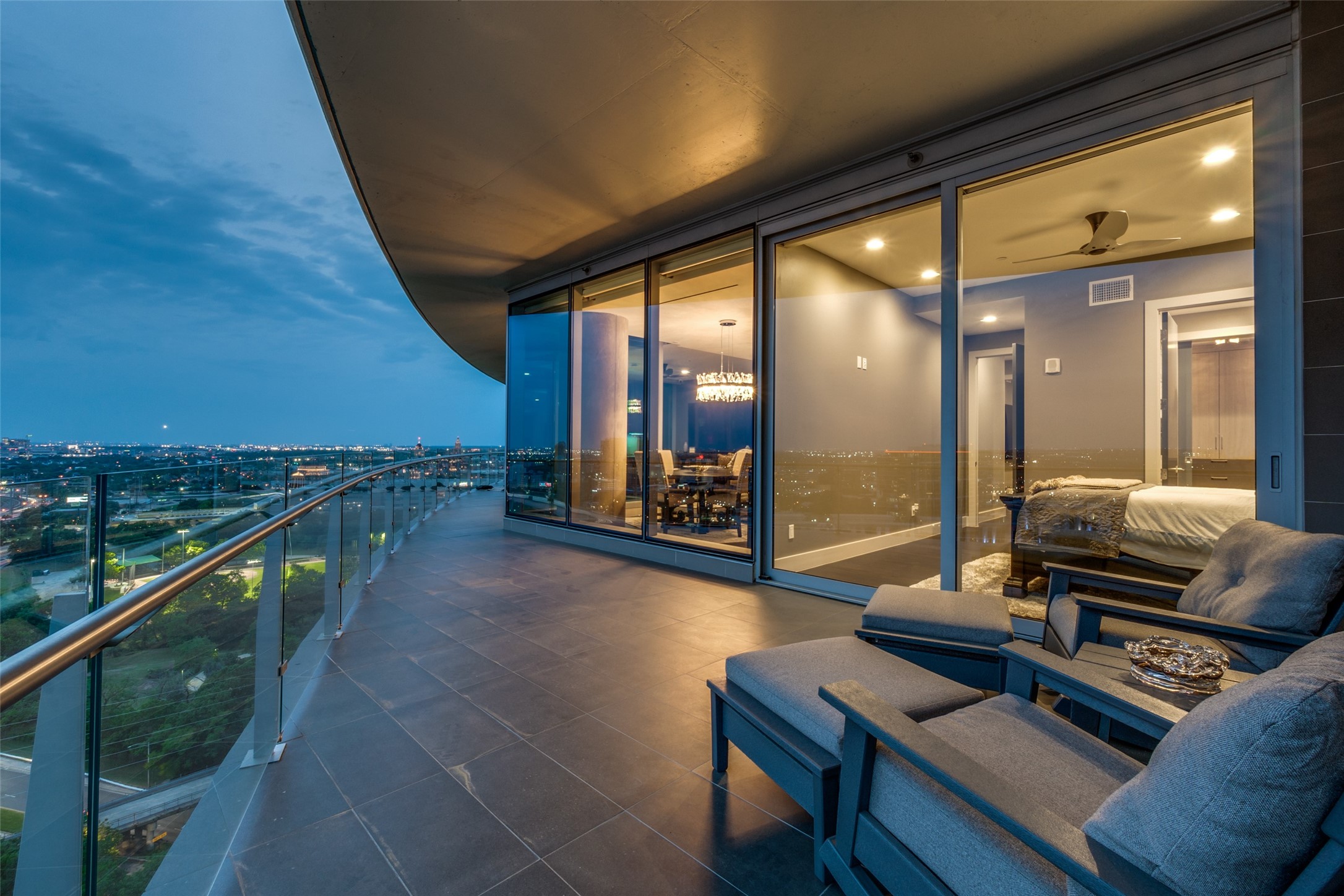 3130 N Harwood Street 1903