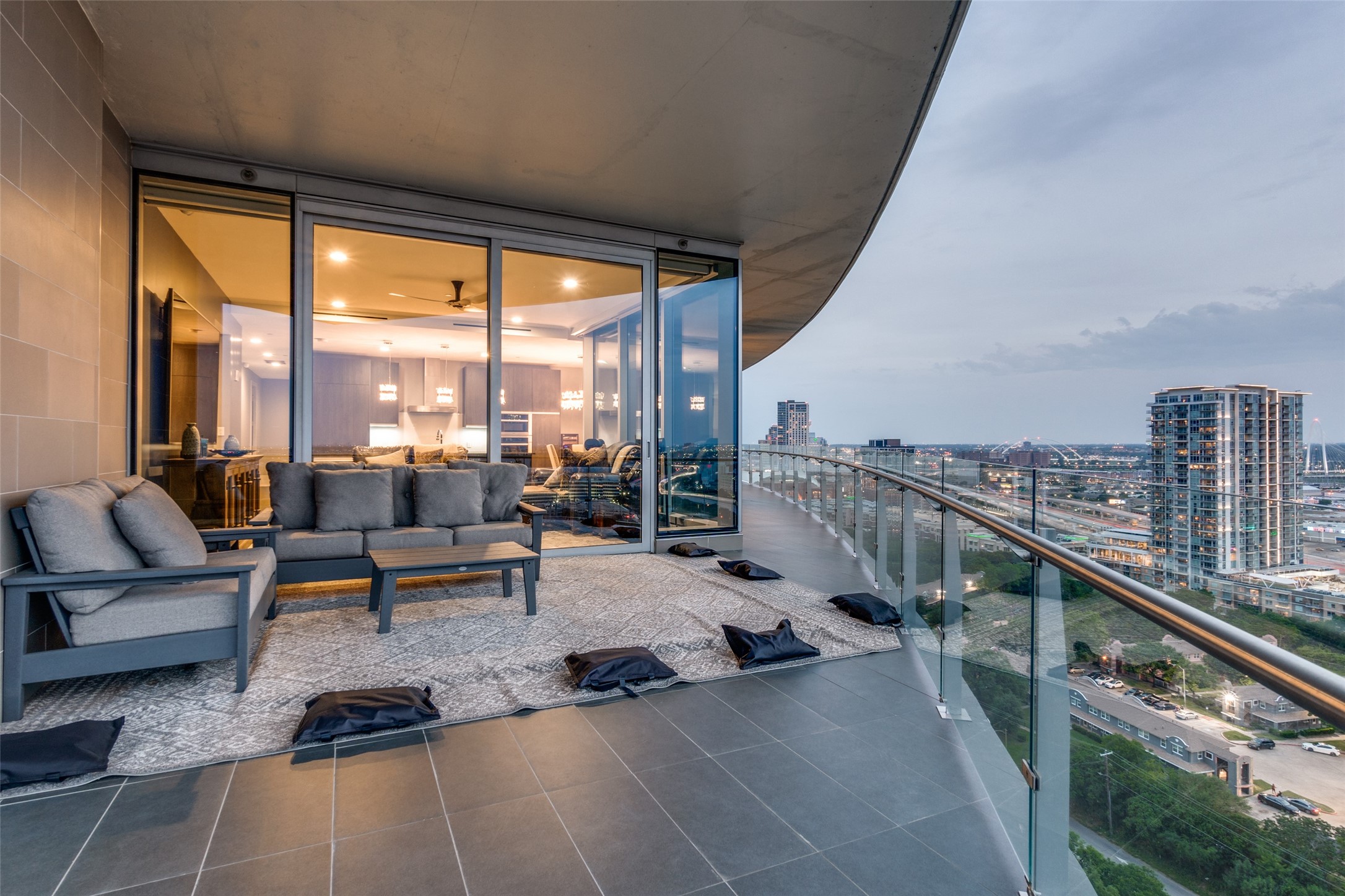 3130 N Harwood Street 1903