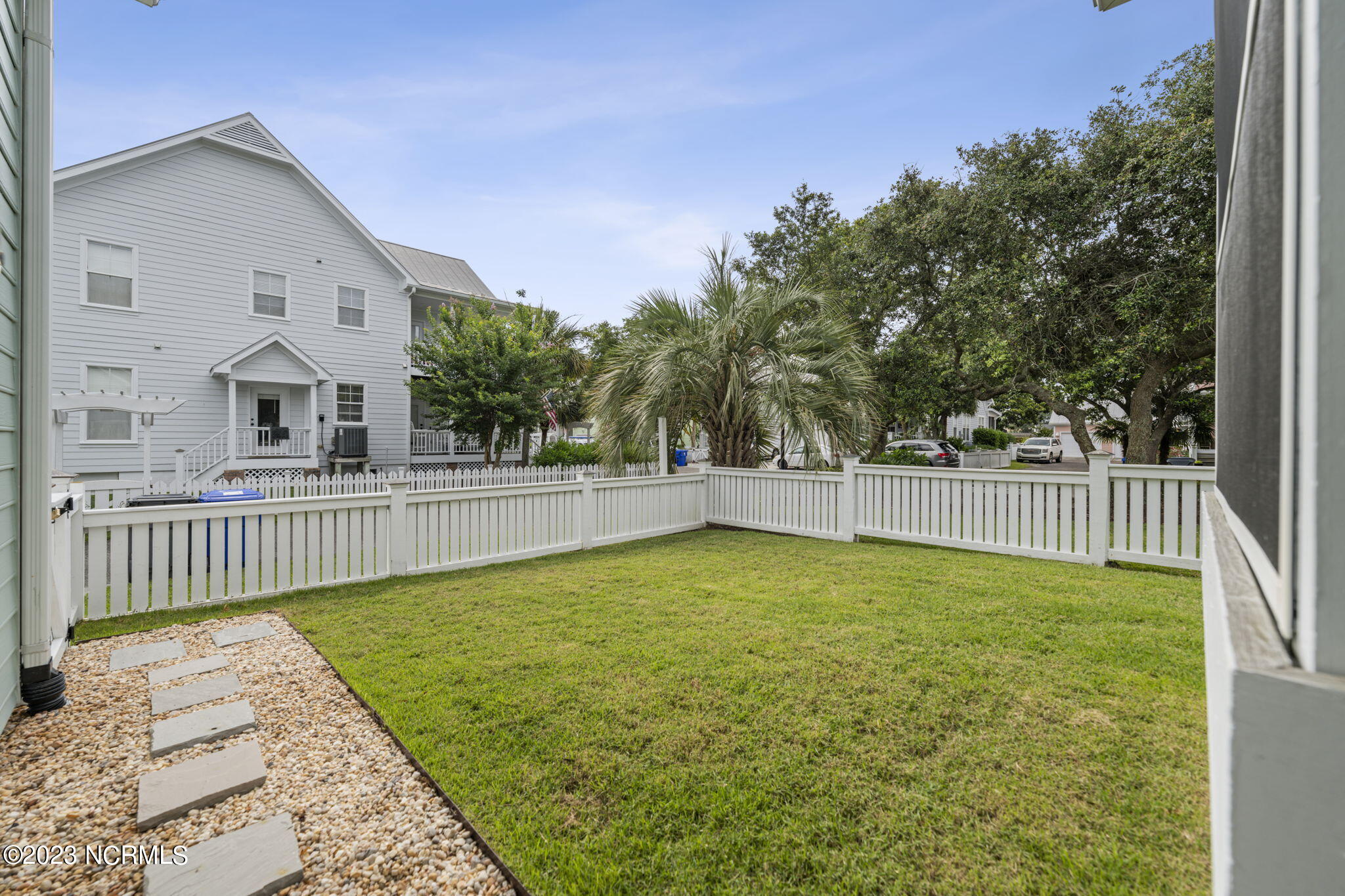 227 Silver Sloop Way