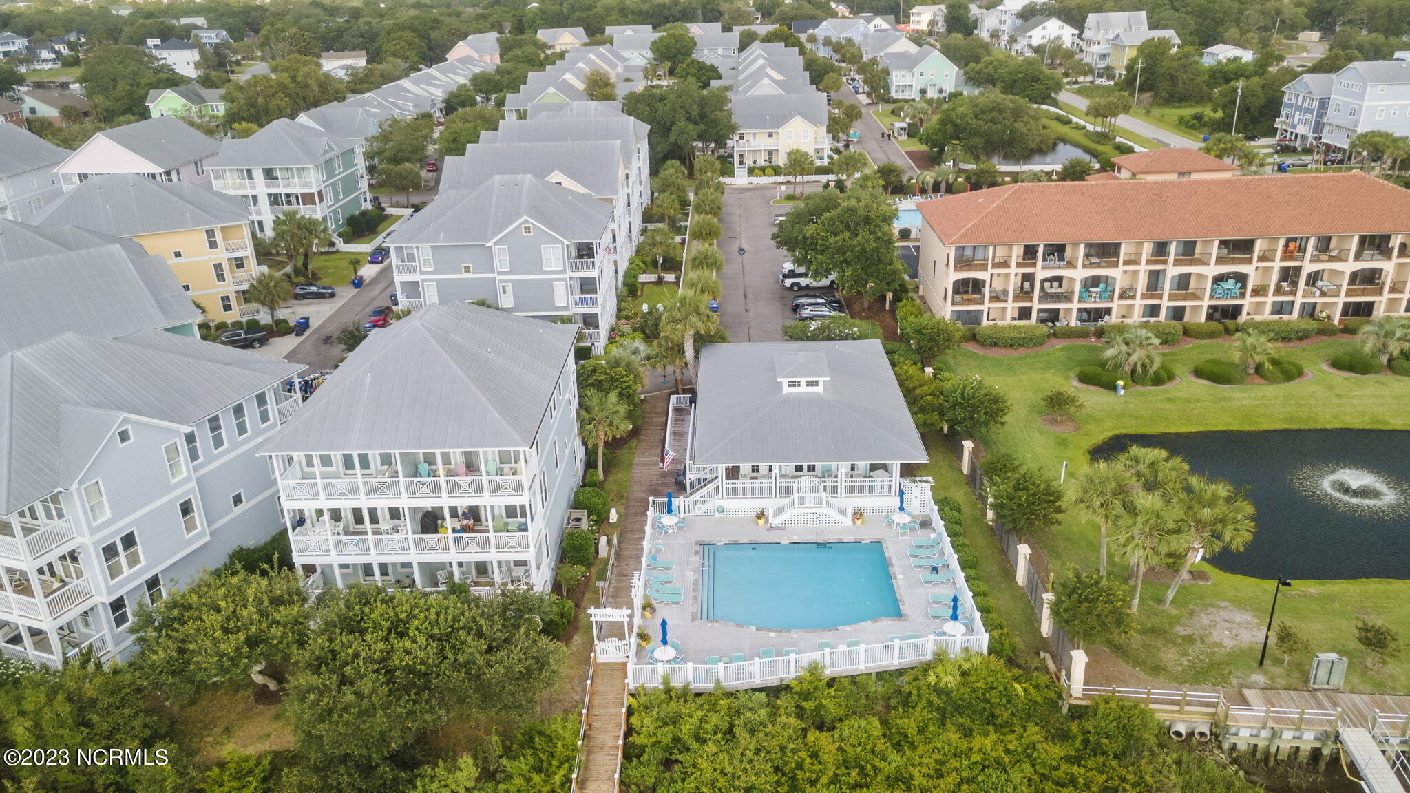 227 Silver Sloop Way