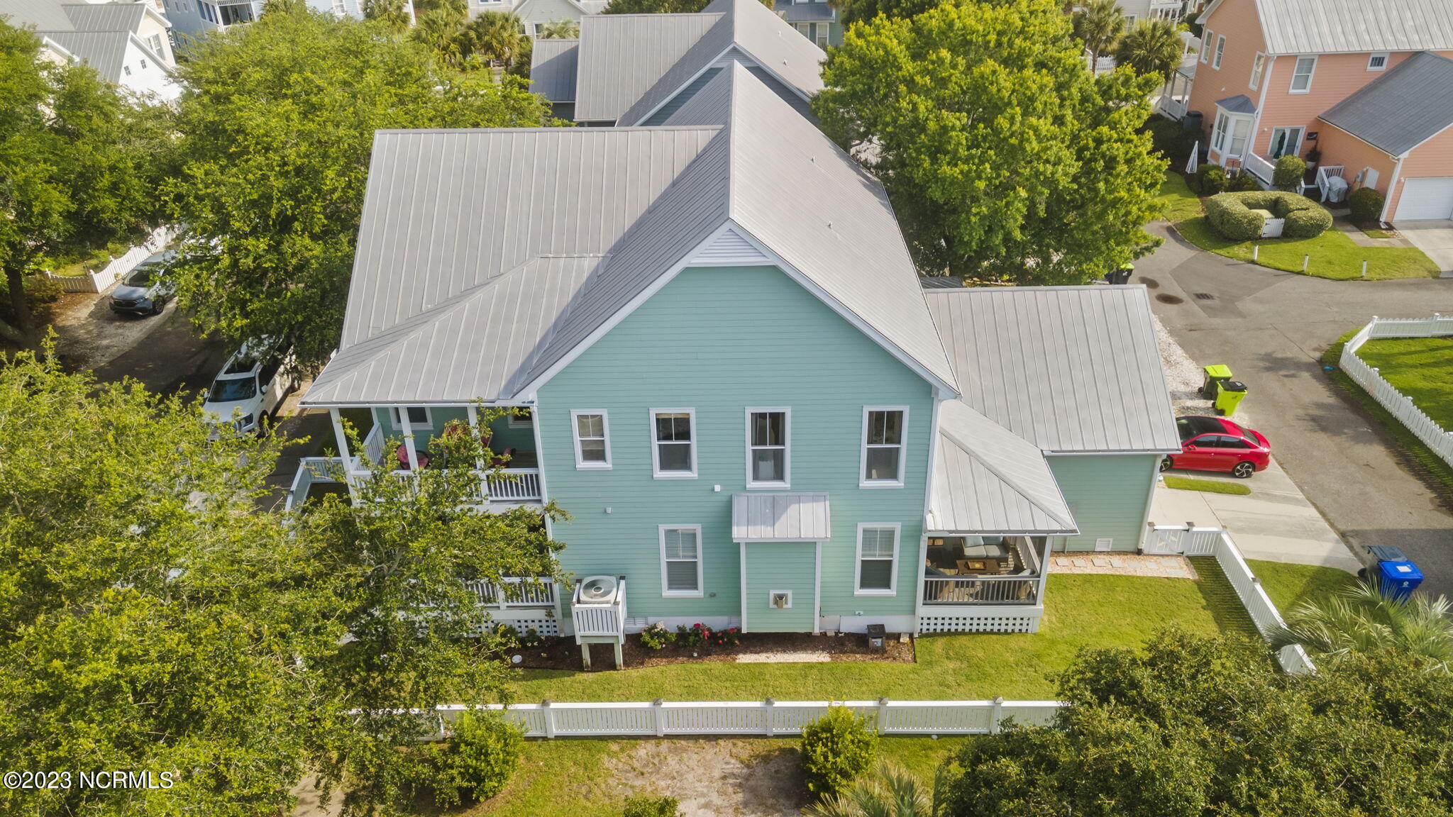 227 Silver Sloop Way