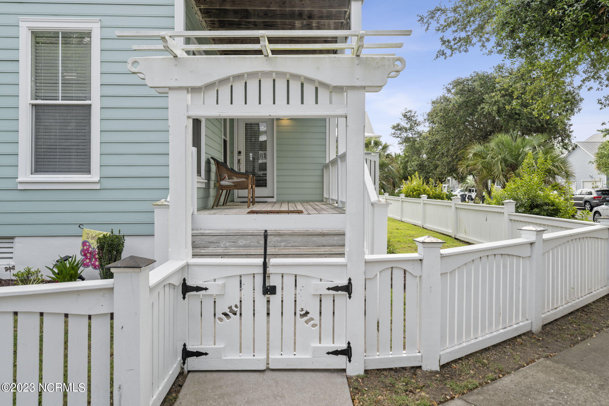 227 Silver Sloop Way