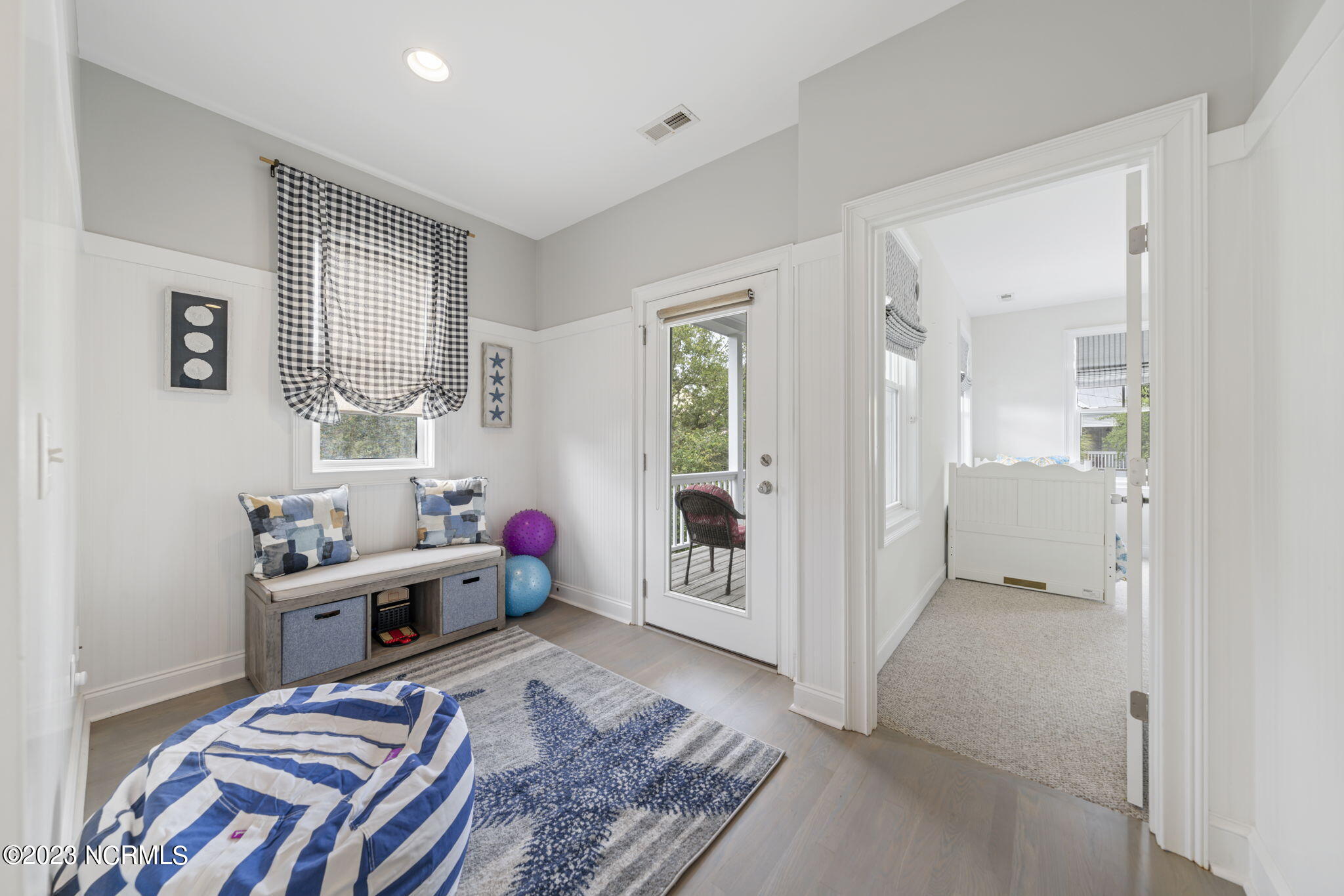 227 Silver Sloop Way