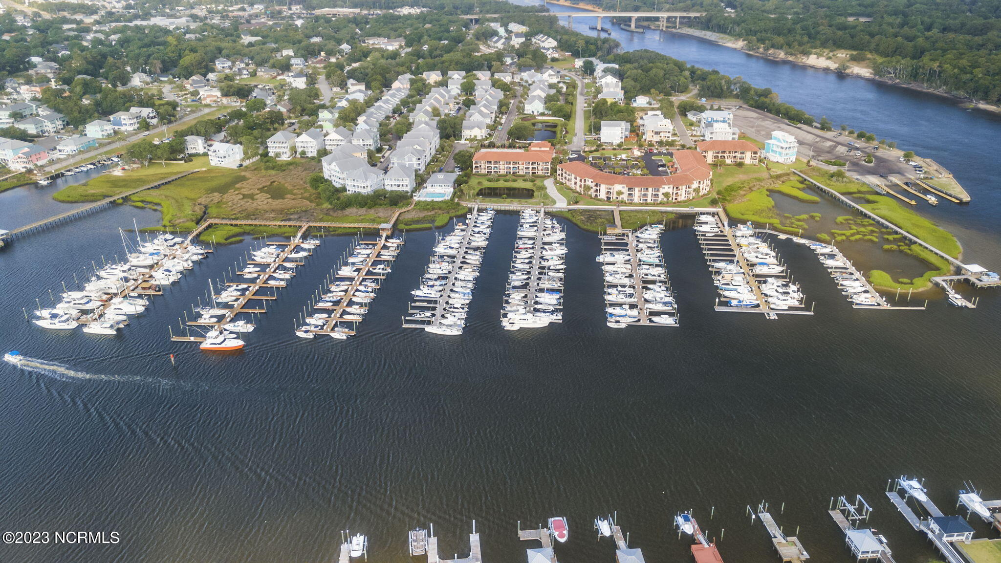 227 Silver Sloop Way