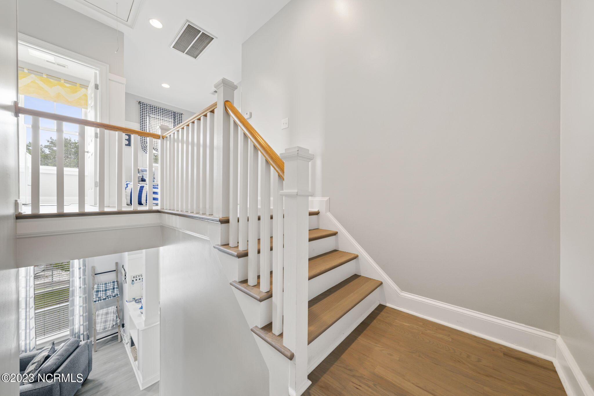 227 Silver Sloop Way