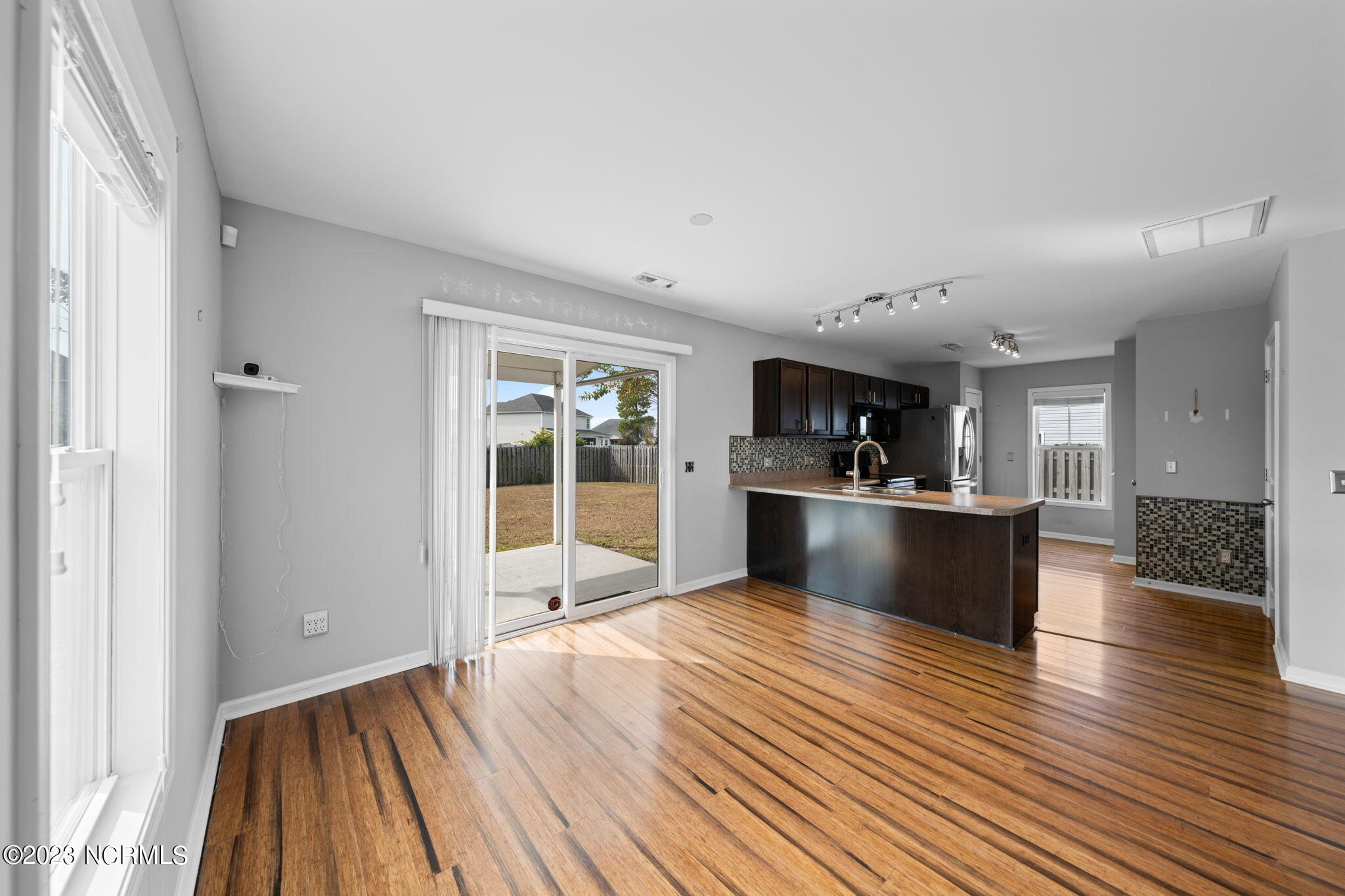 7258 Savanna Run Loop