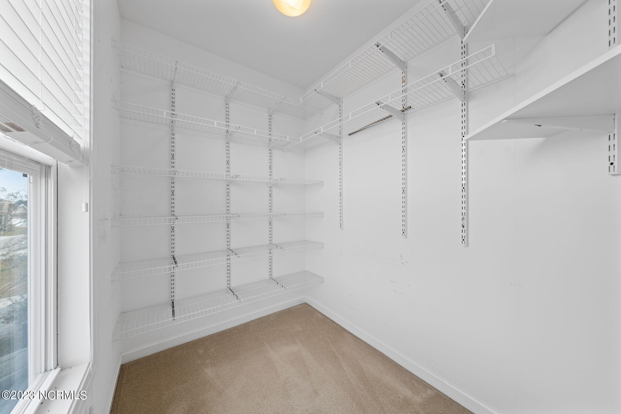 7258 Savanna Run Loop