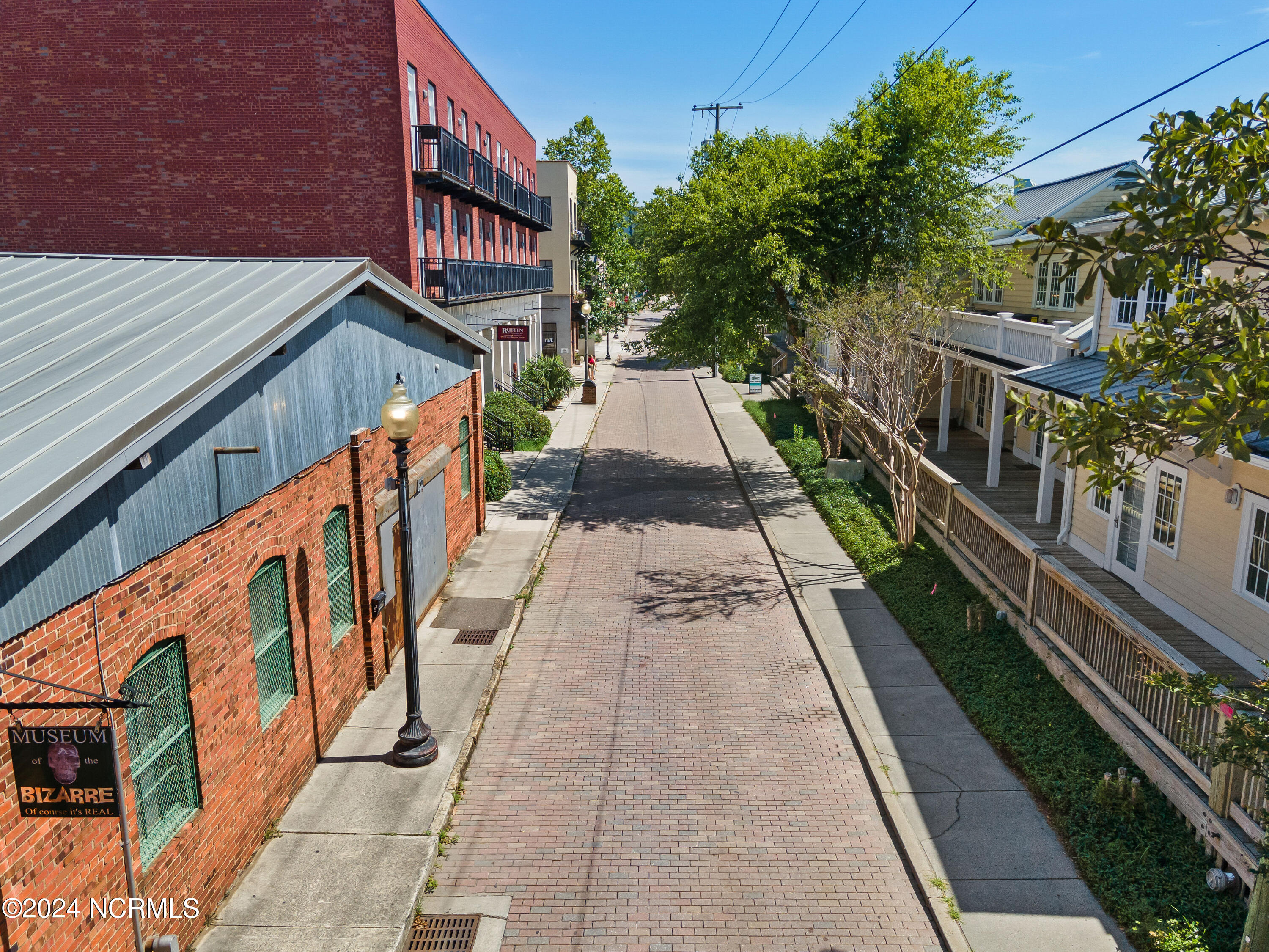 212 S Water Street, 2-M