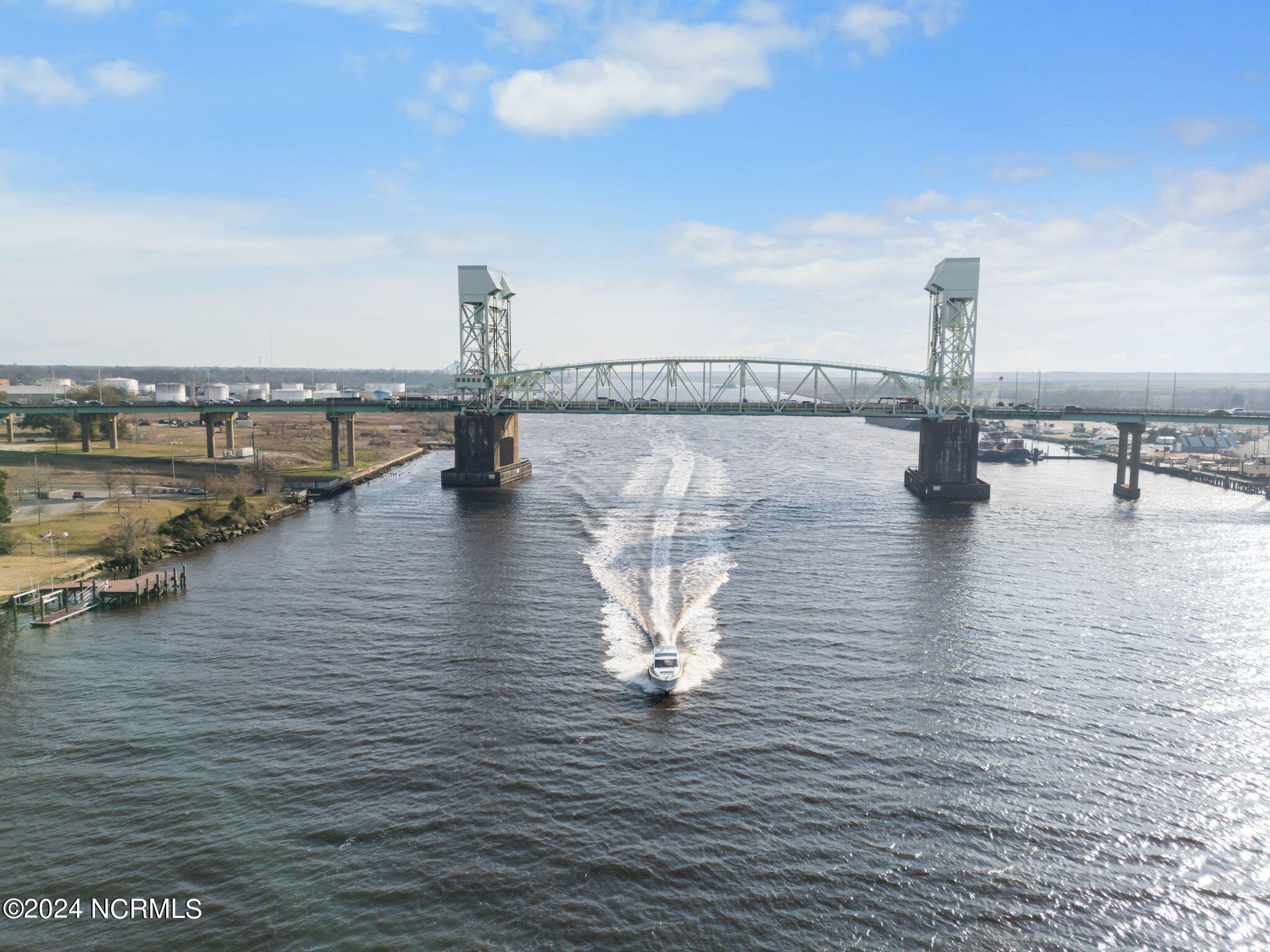 212 S Water Street, 2-M