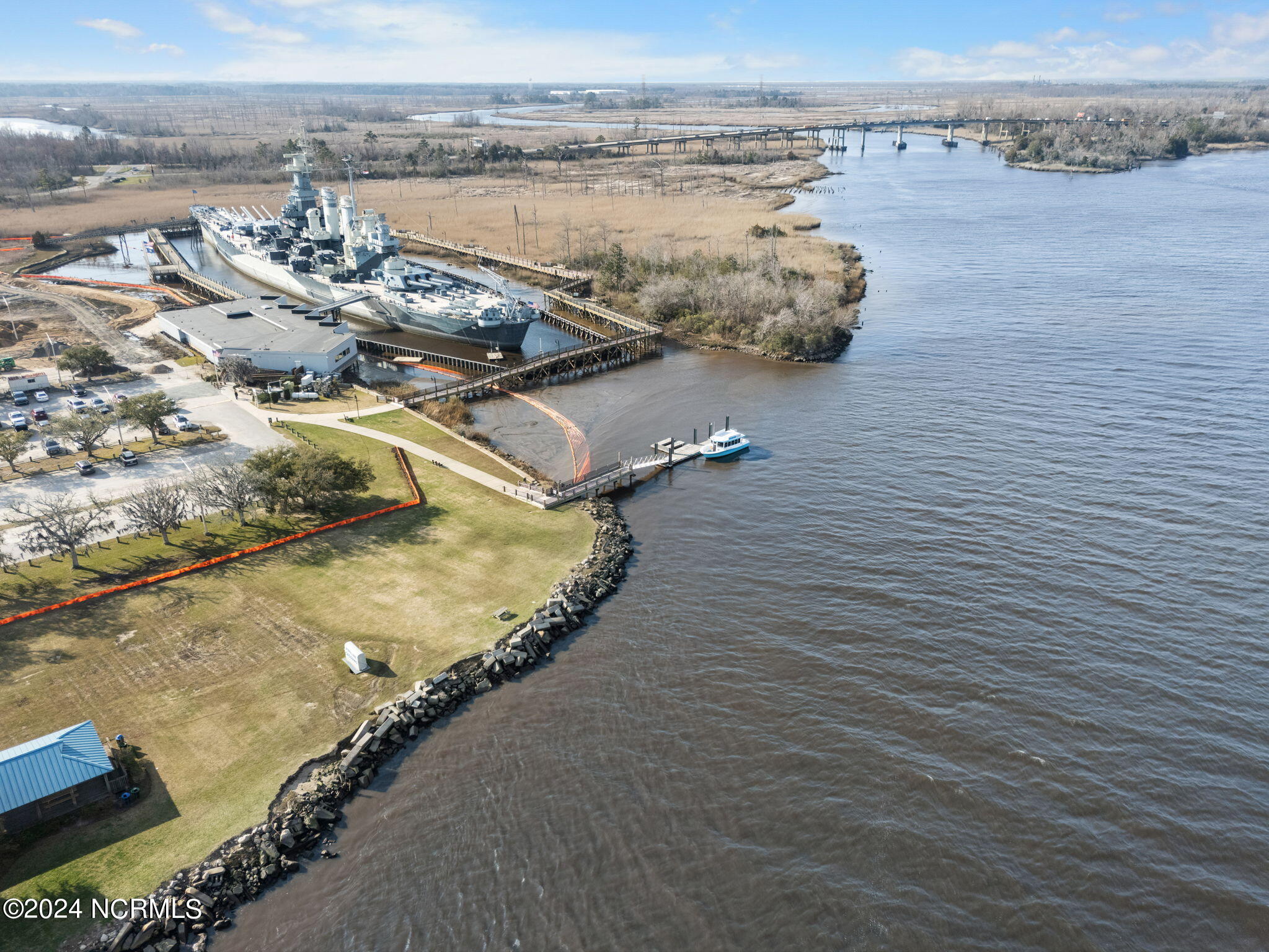 212 S Water Street, 2-M