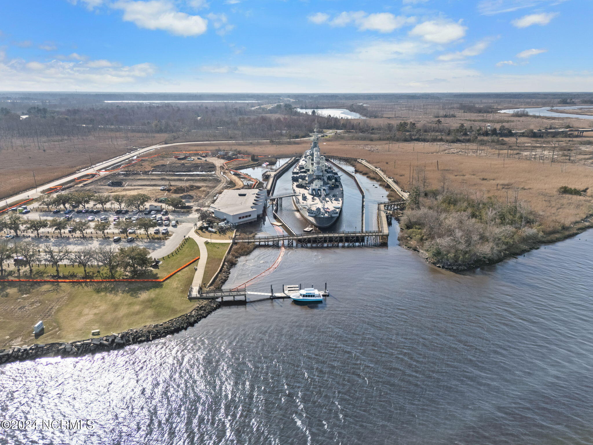 212 S Water Street, 2-M