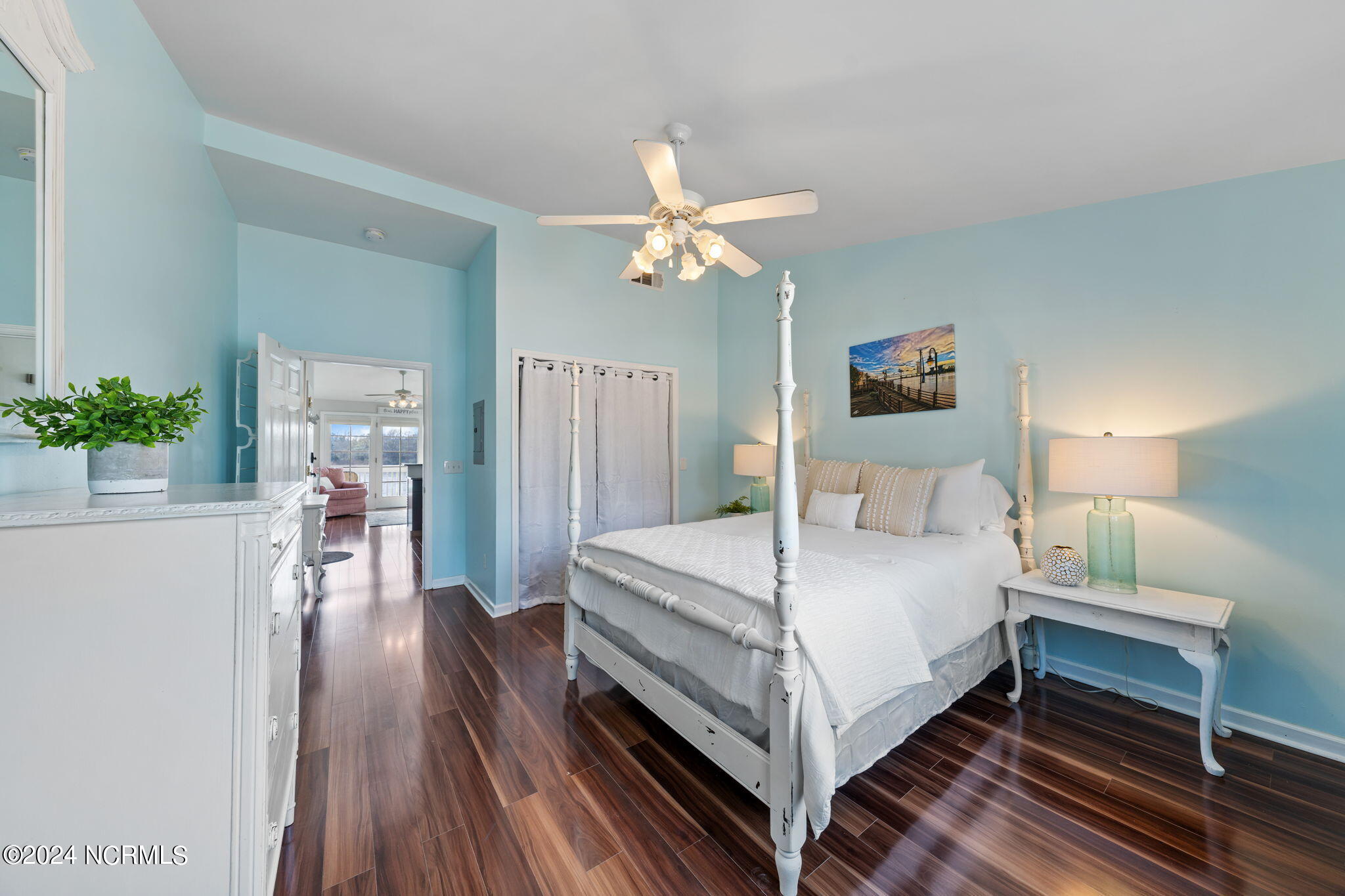 212 S Water Street, 2-M