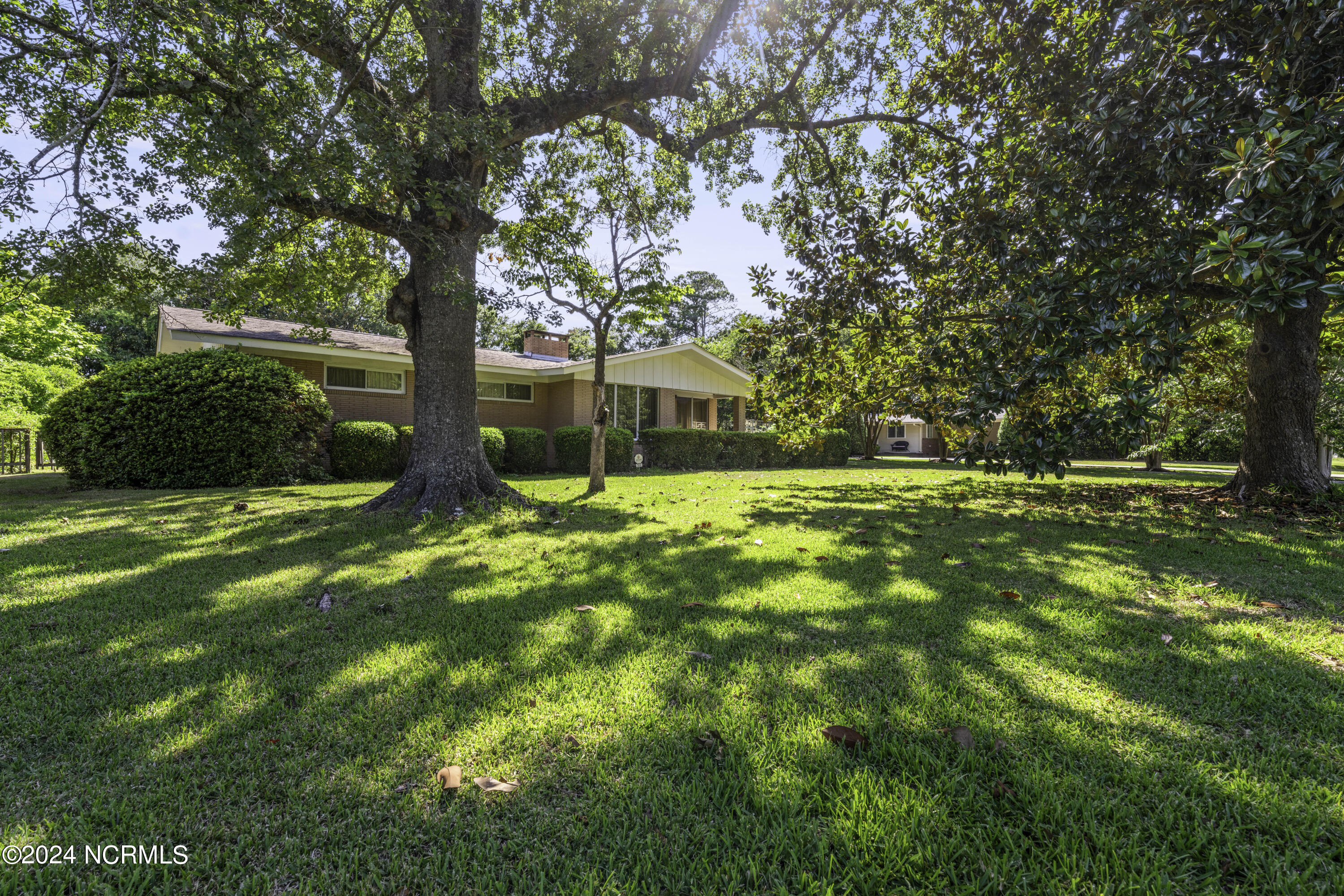 3838 Edgewood Road