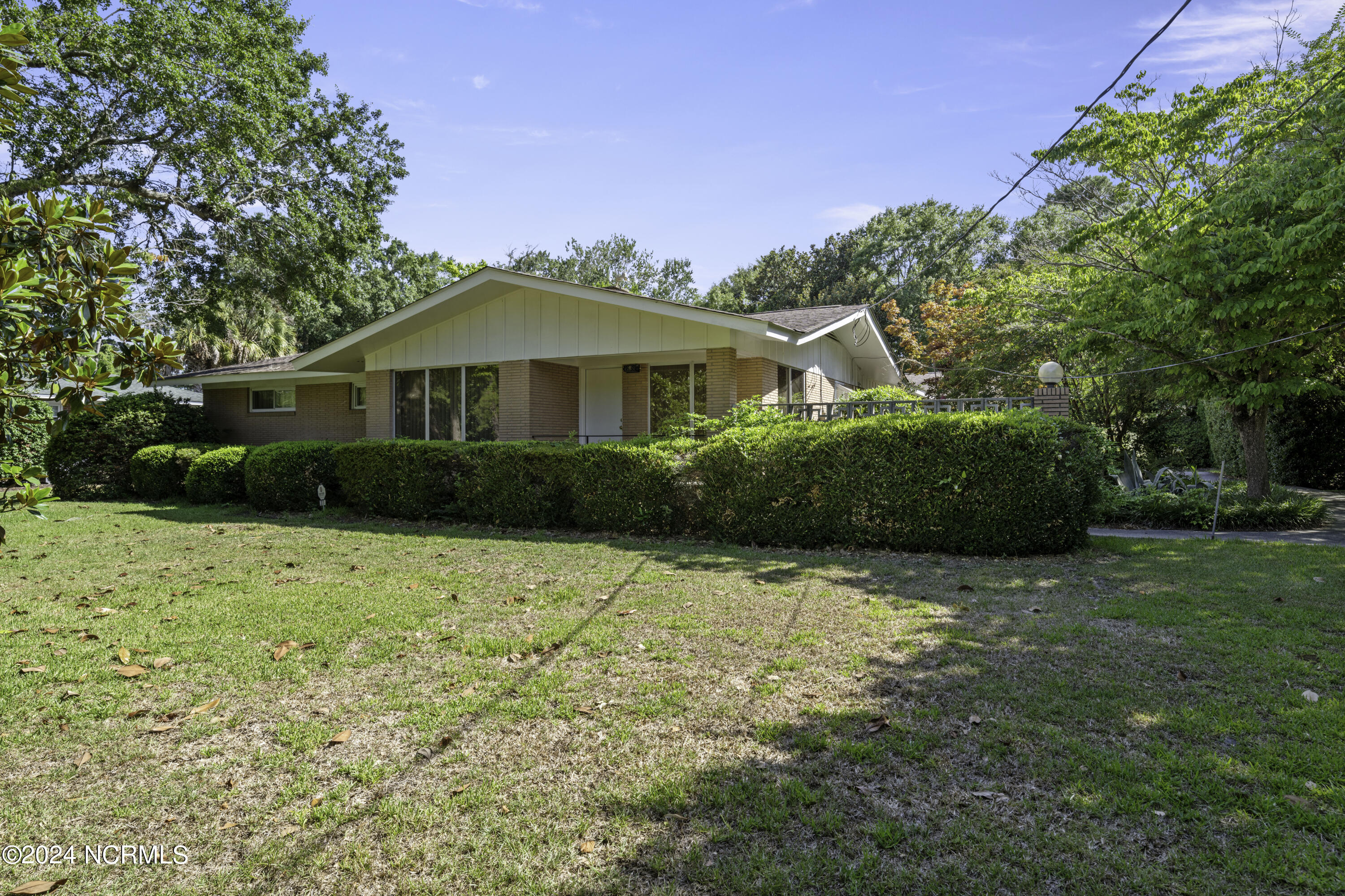 3838 Edgewood Road