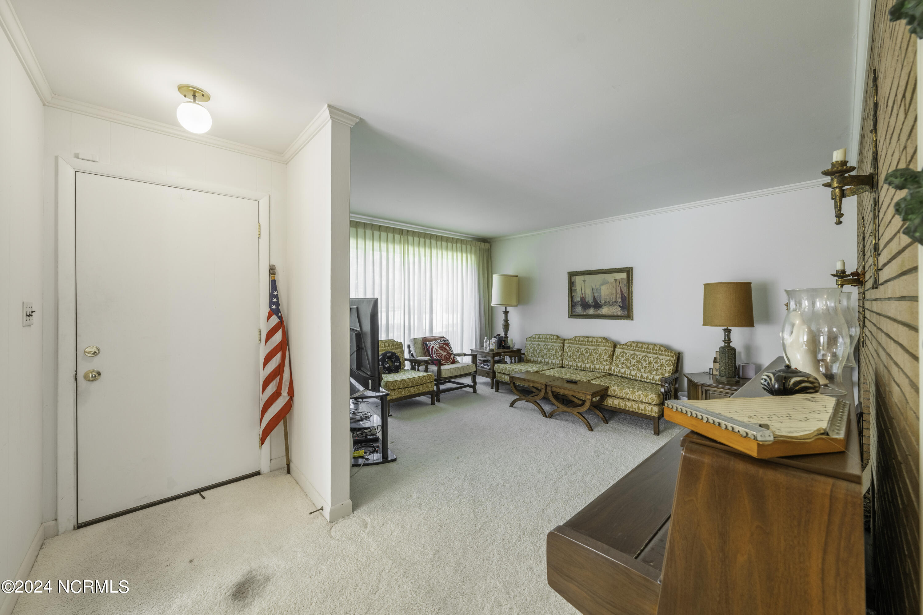 3838 Edgewood Road