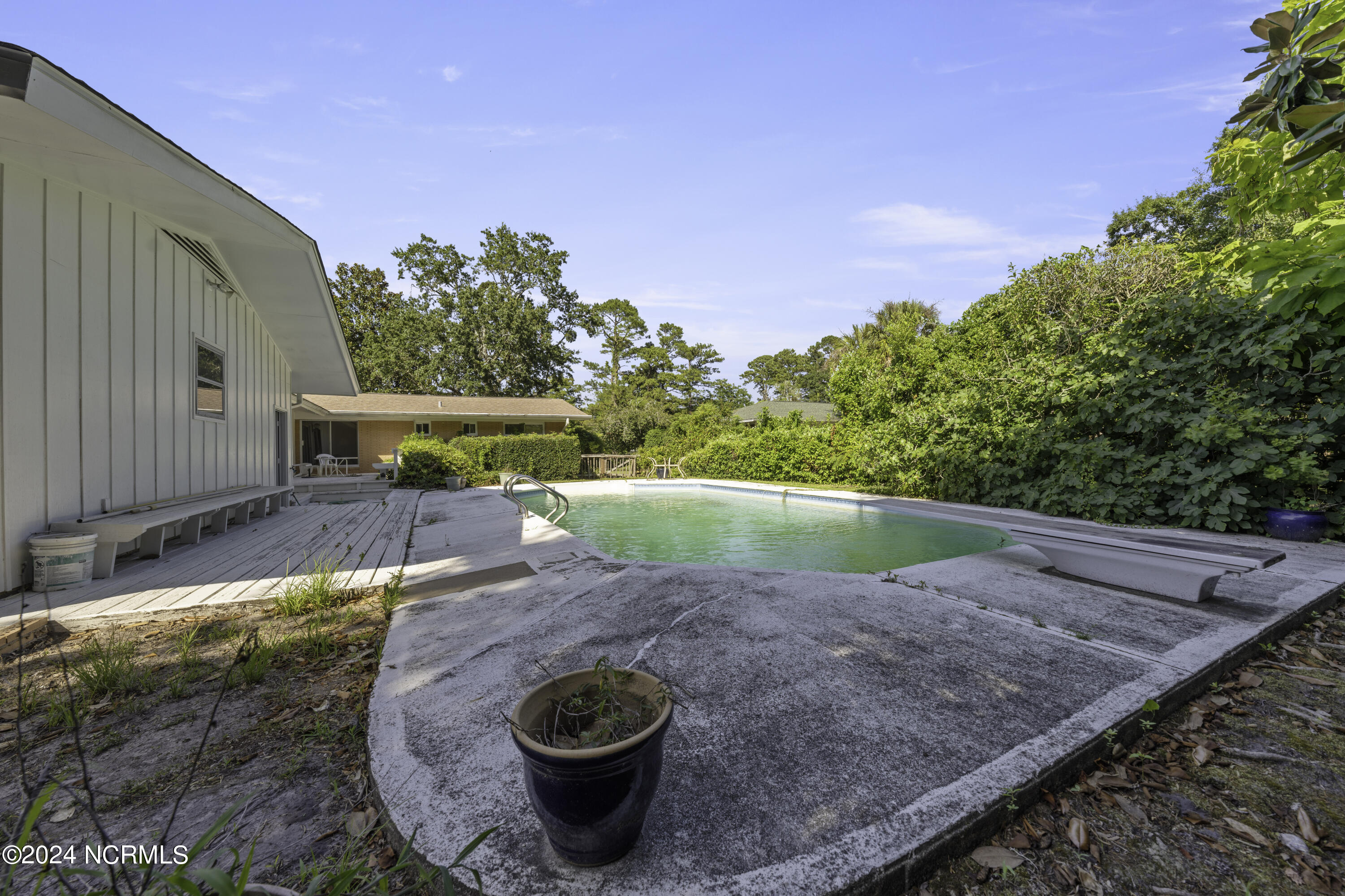 3838 Edgewood Road