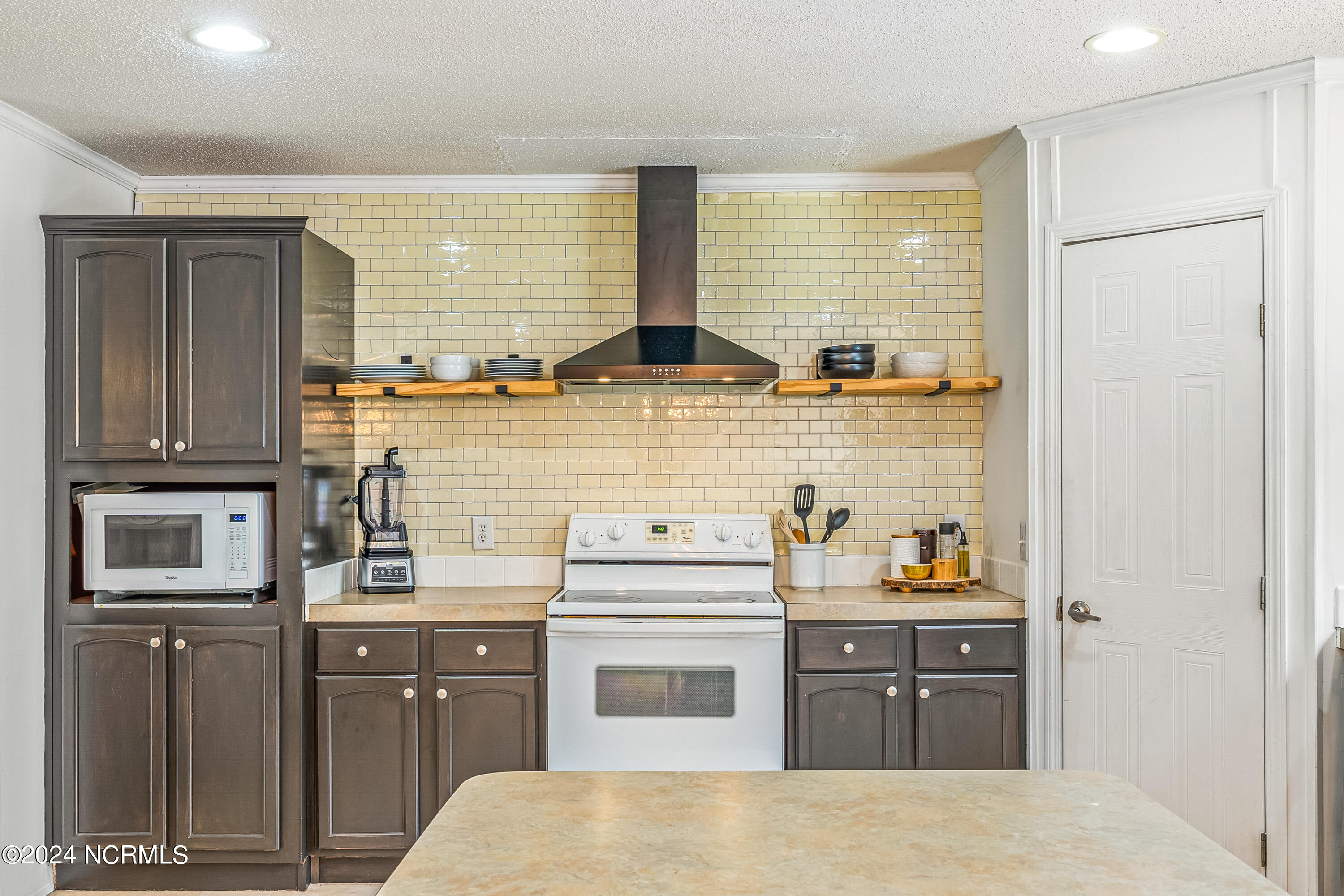 261 Creekstone Trail