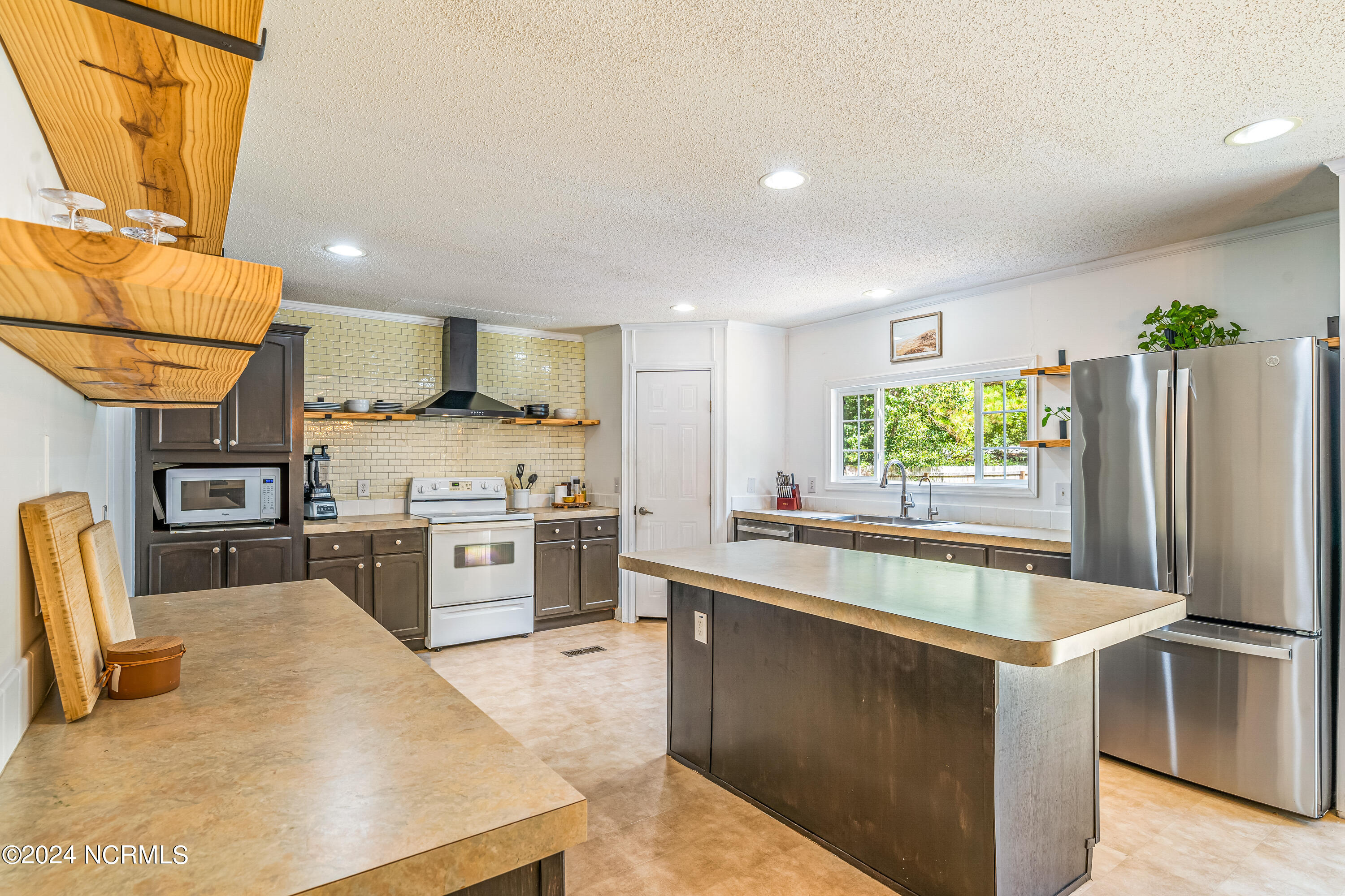 261 Creekstone Trail