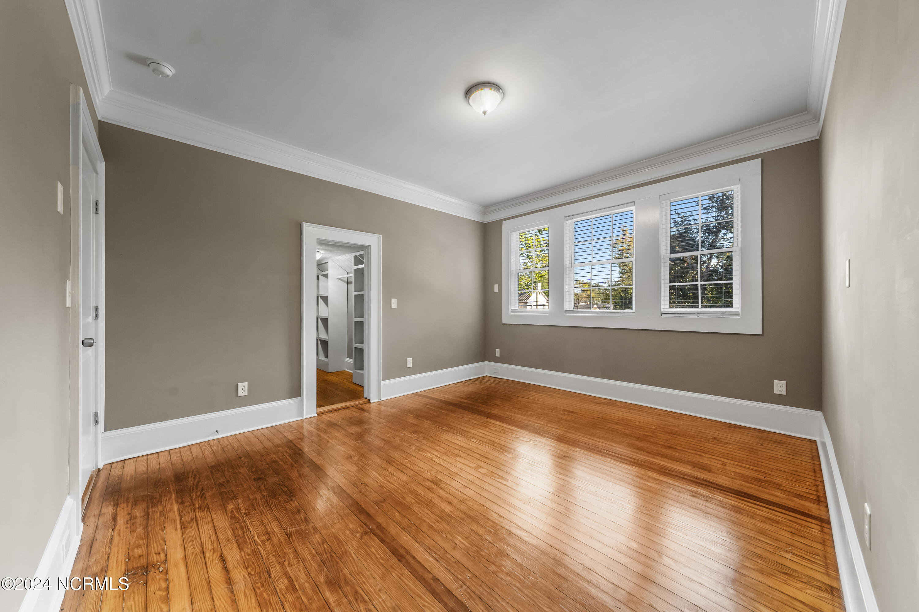 2305 Market Street